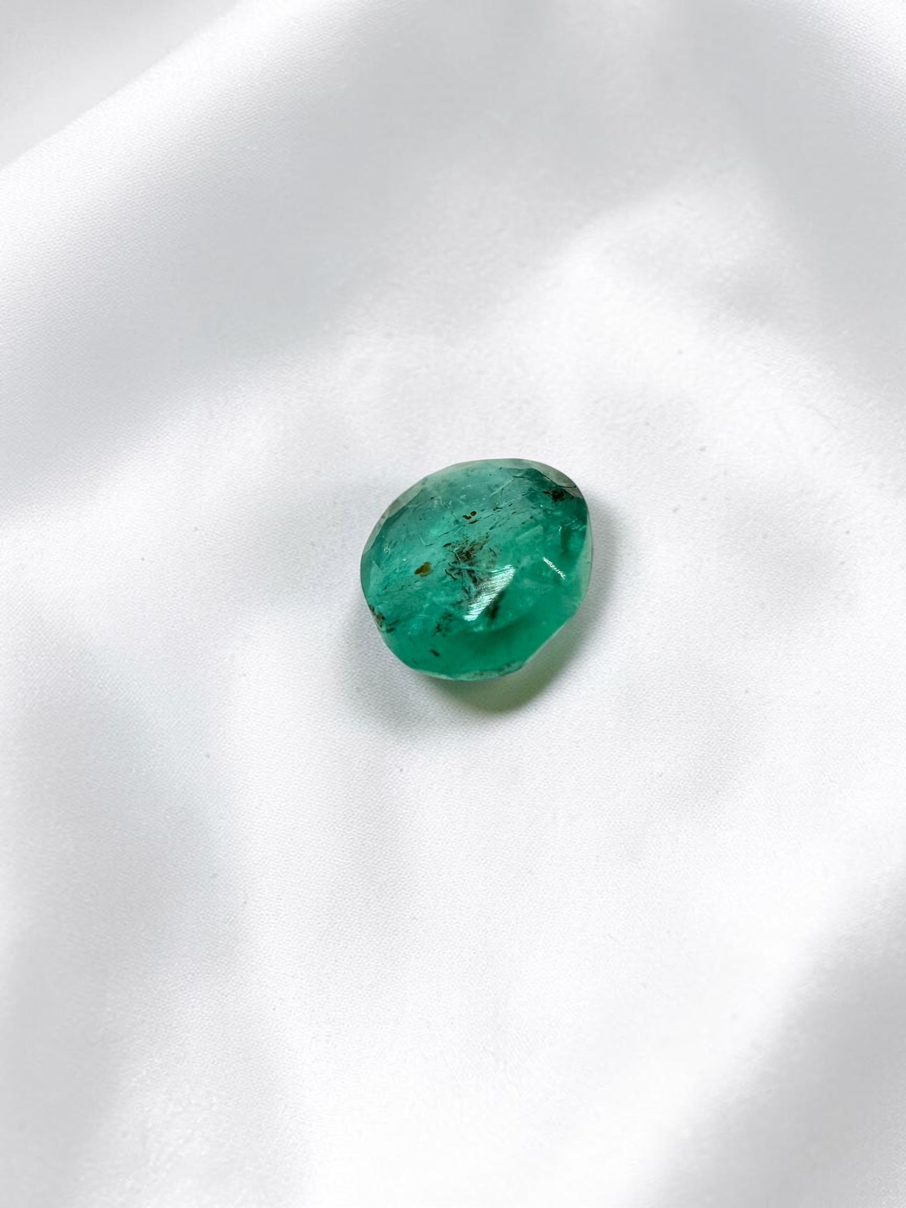 Faceted emerald from pakistan 0,7ct - BS027