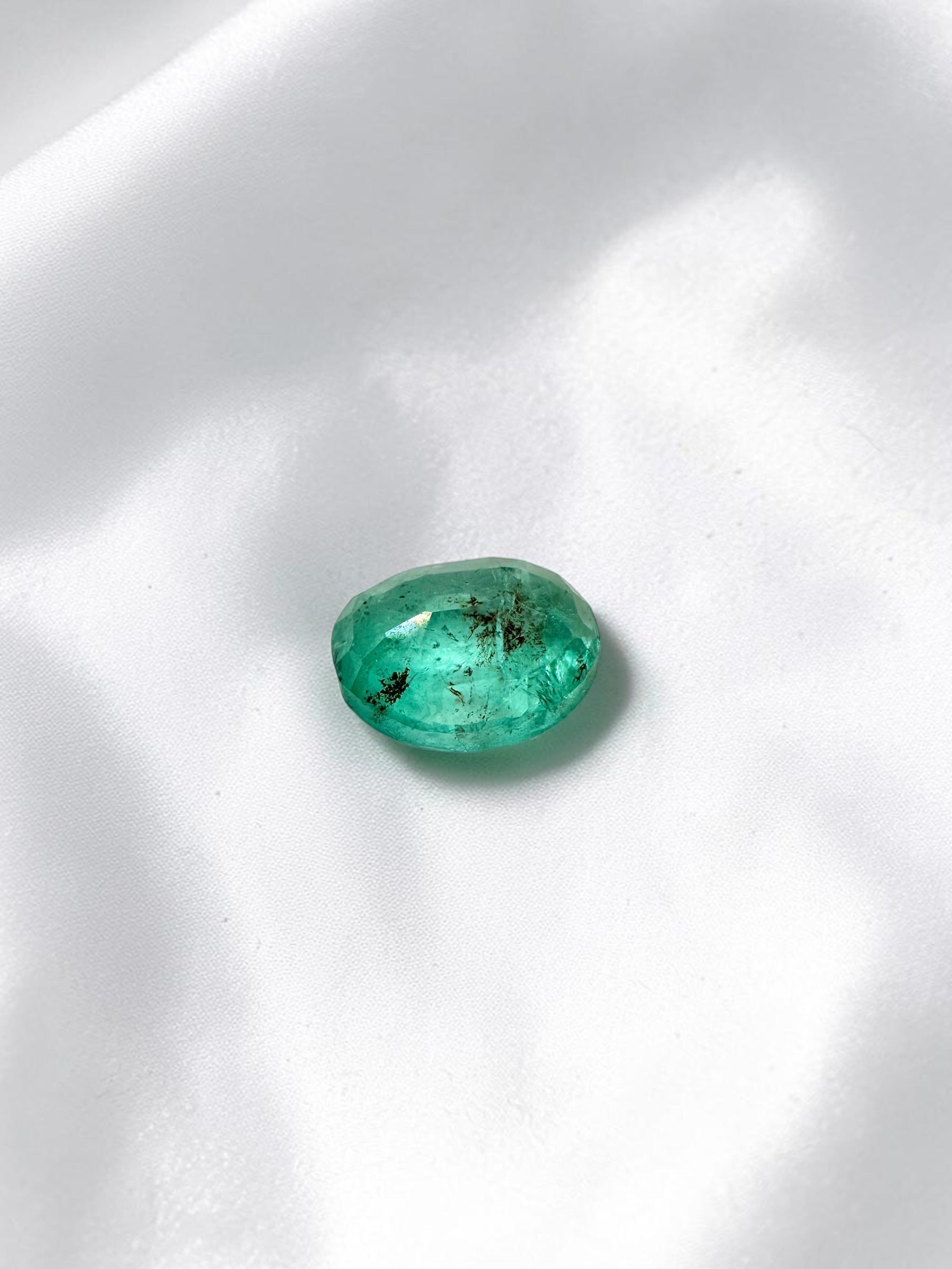 Faceted emerald from pakistan 0,7ct - BS027