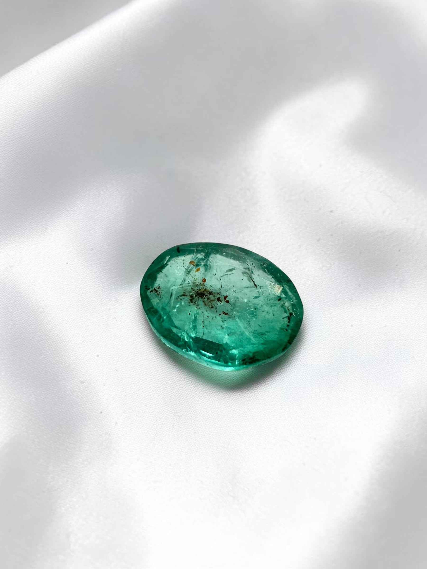 Smeraldo sfaccettato dal Pakistan 0,7ct - BS027