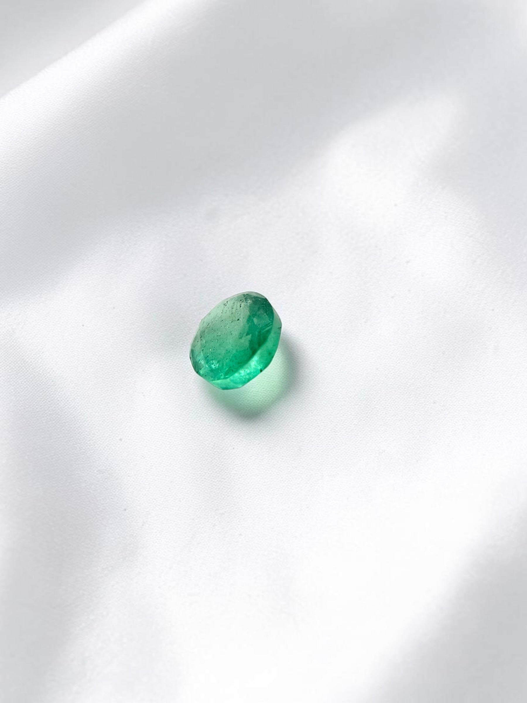 Faceted emerald from pakistan 0,4ct - BS028