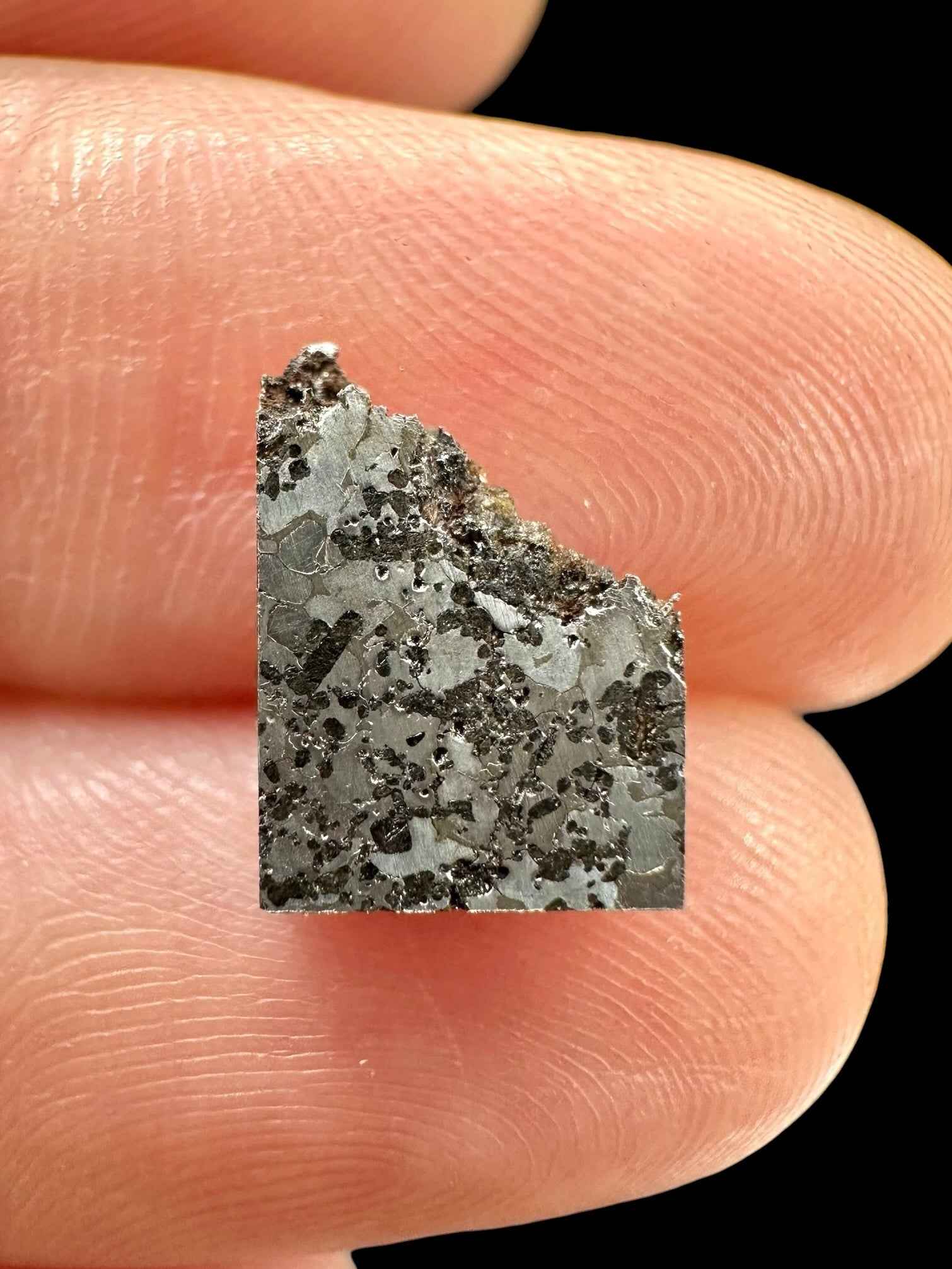 Meteorite Udei Station 0,9g – Nigeria - MEUS19