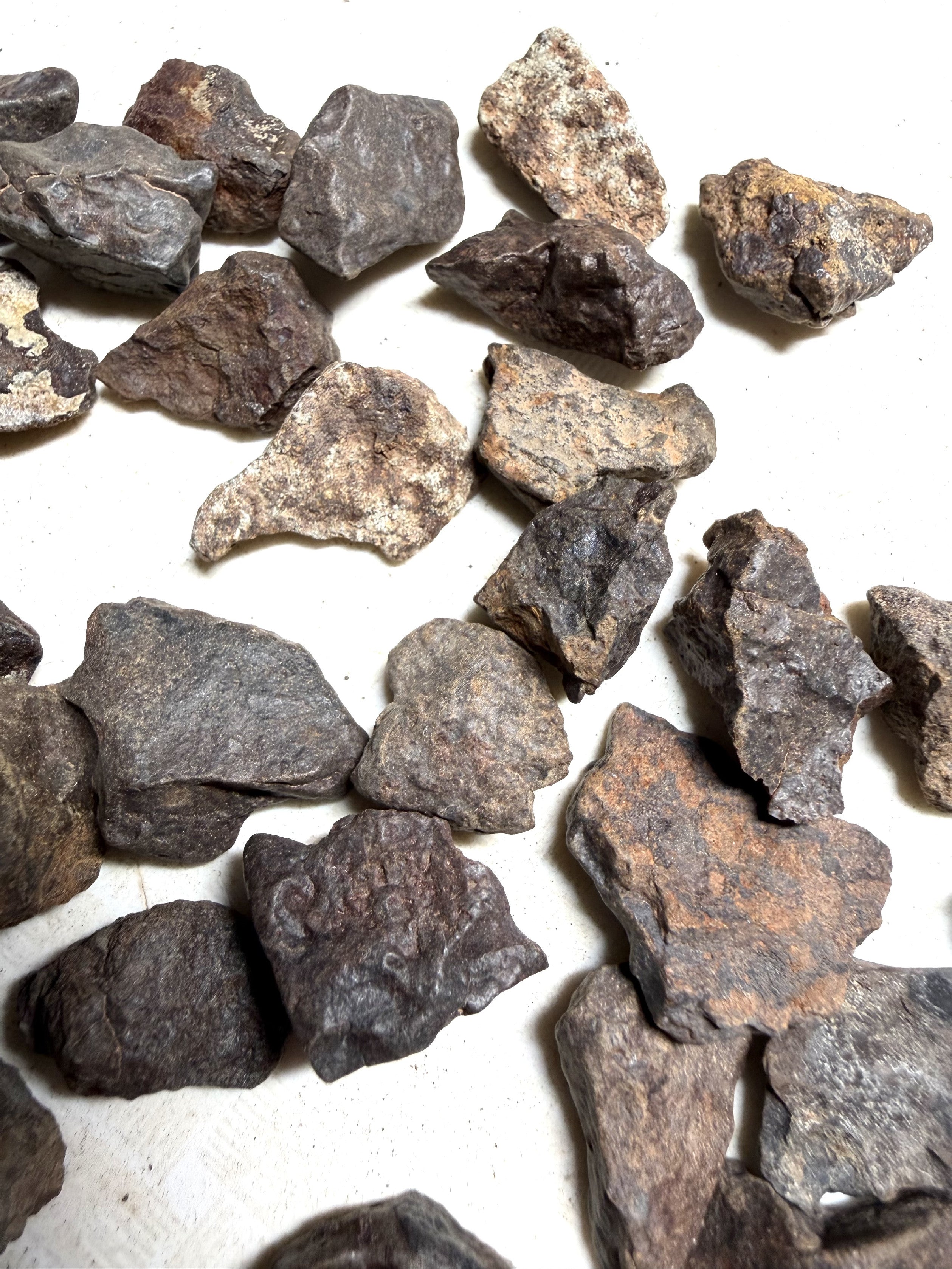 200g of NWA X stony meteorites – Northwest Africa, 2-5g - VEL35
