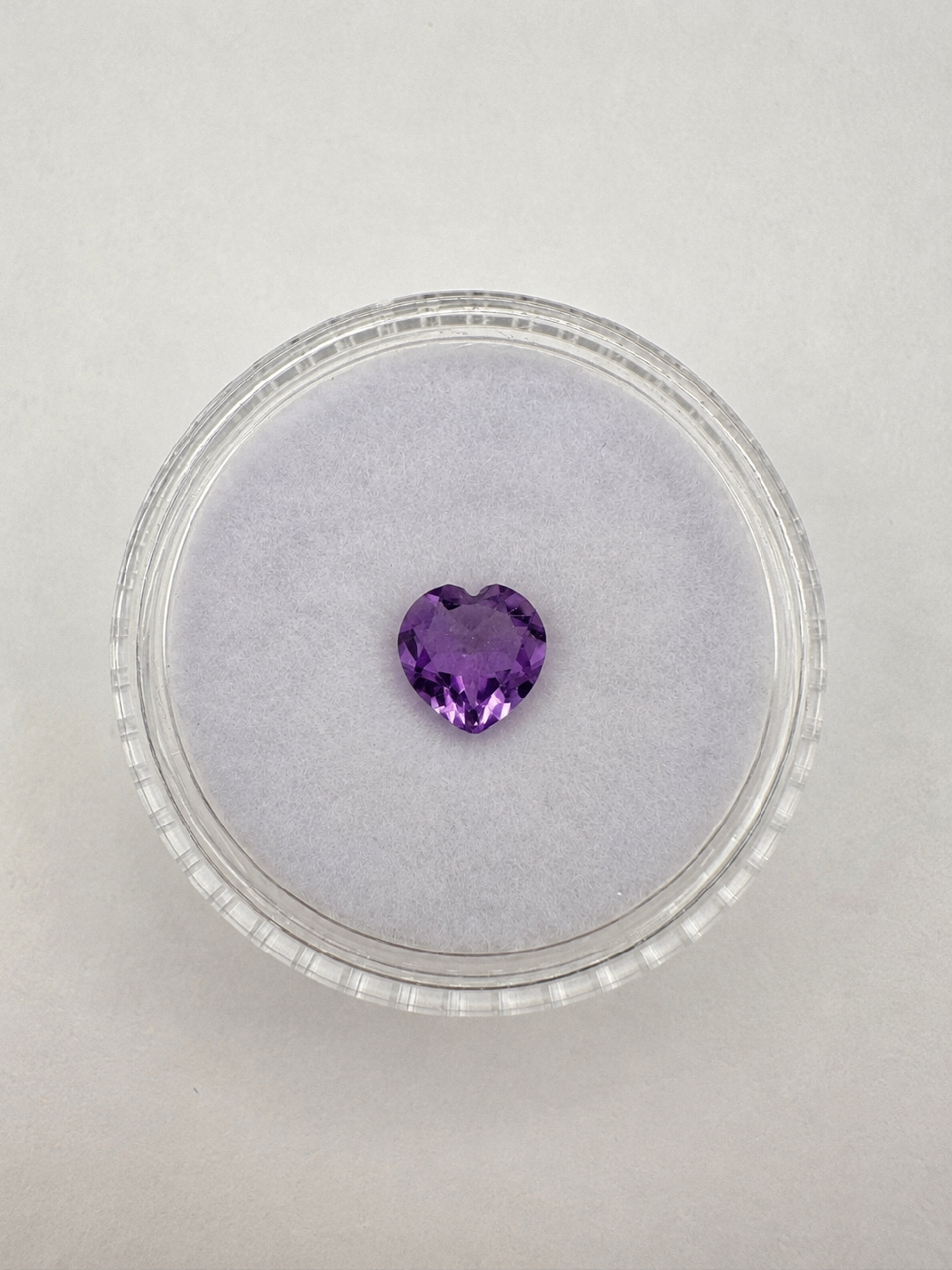 Faceted amethyst heart 7mm from Bolivia – random choice - BAM09