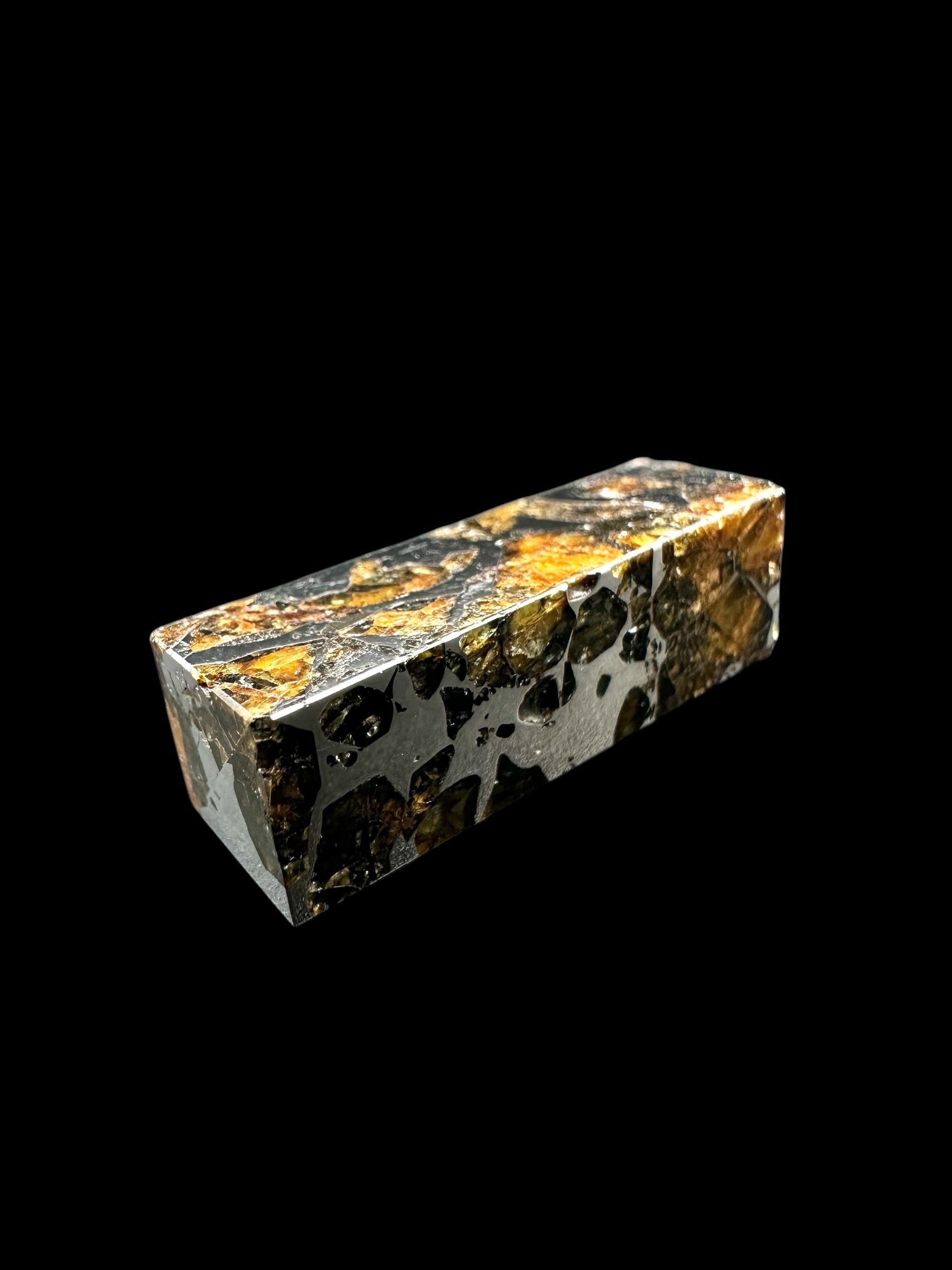 Meteorite Pallasite Seymchan – Rectangular prism 13,1g – Russia - MESM127