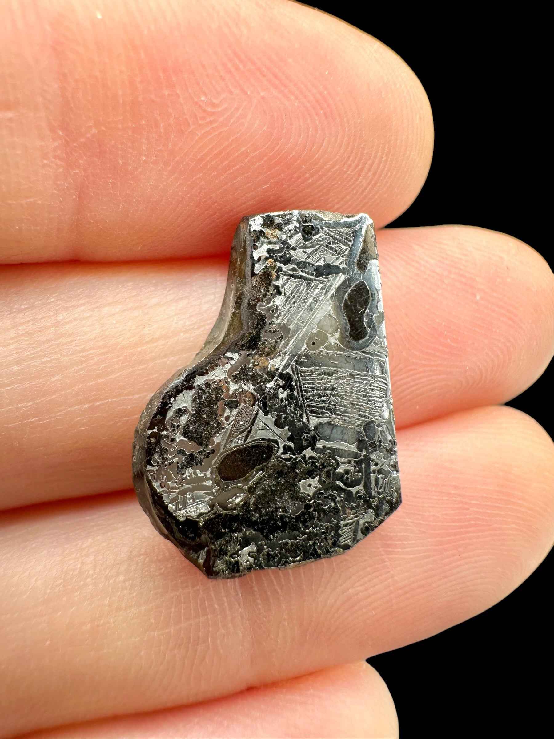Meteorite Maslyanino 2,6g – Russia - MEMA07