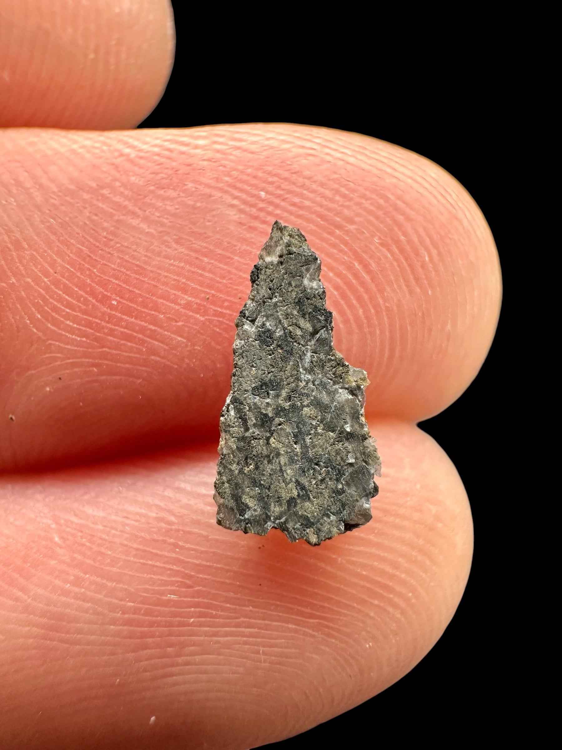 Martian Meteorite NWA 17472 – 0,1g – Northwest Africa - MENM03