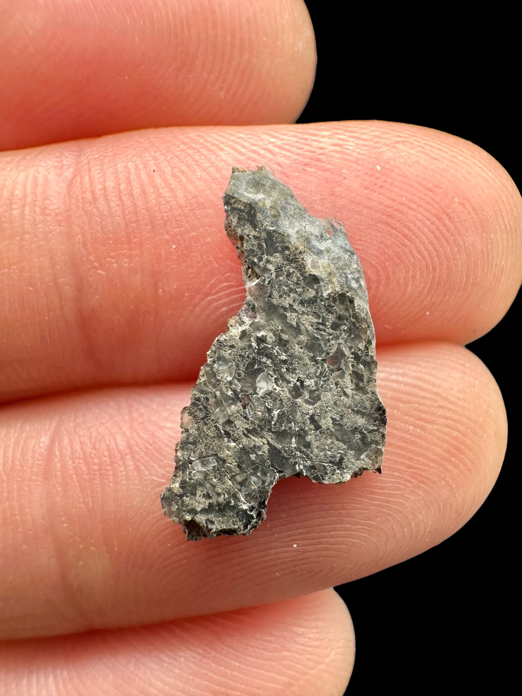 Martian Meteorite NWA 17472 – 0,3g – Northwest Africa - MENM04