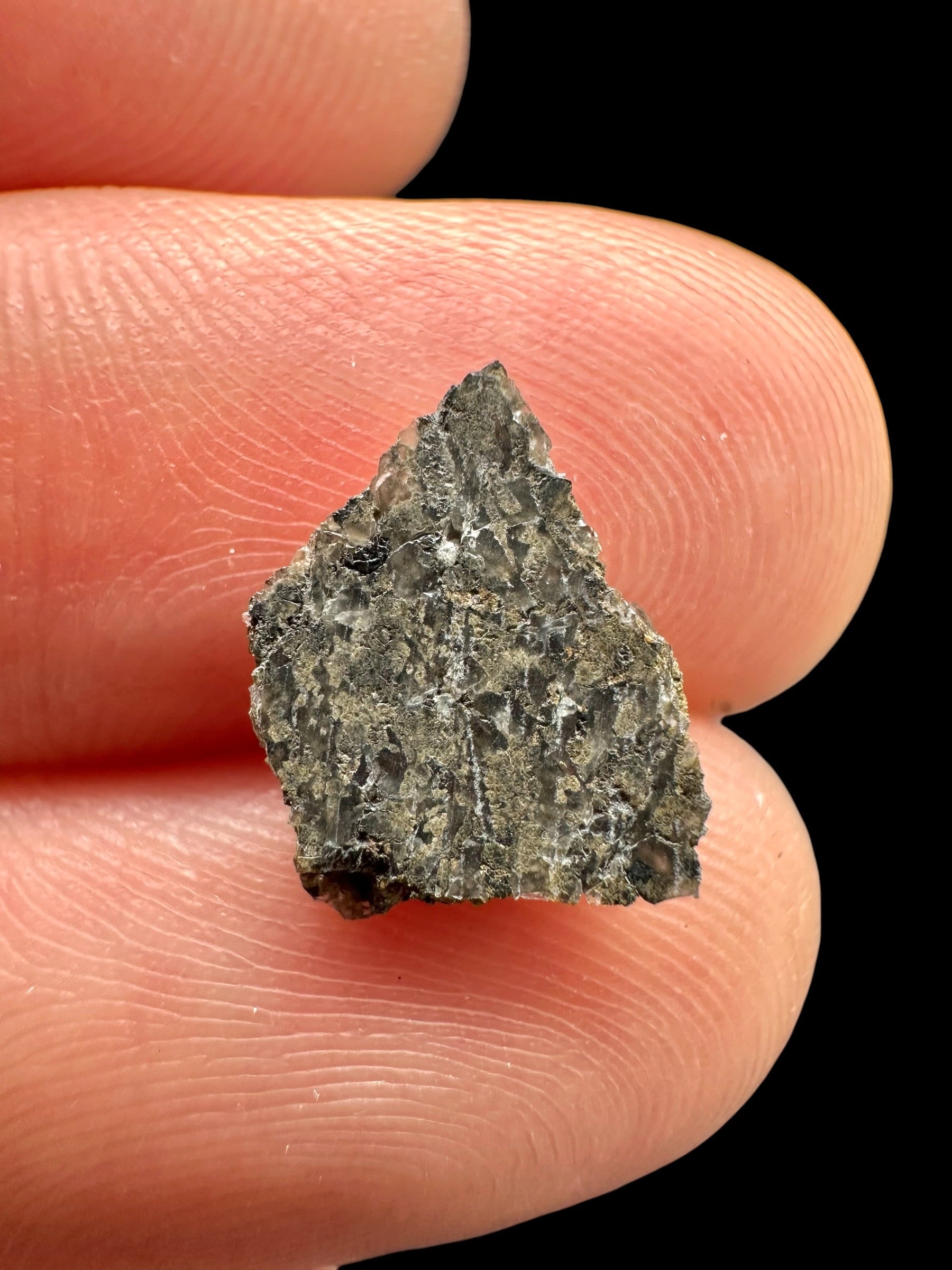 Martian Meteorite NWA 17472 – 0,2g – Northwest Africa - MENM09