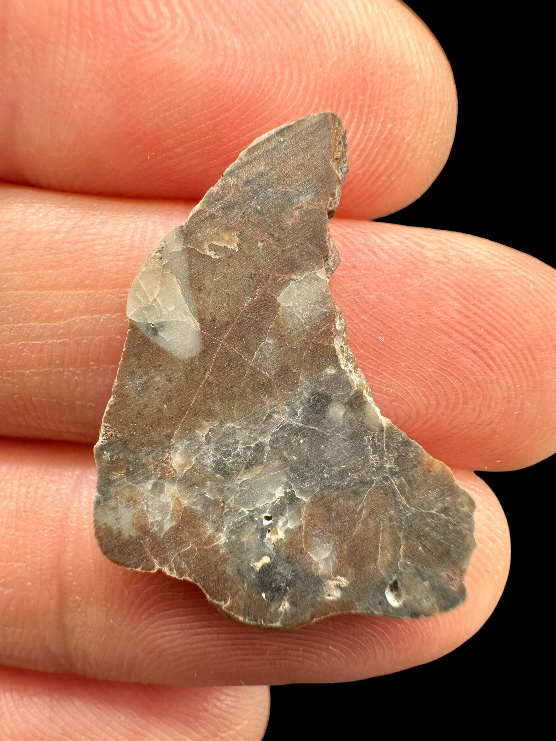 Lunar meteorite Adrar 013 – 1g – Algeria - MEAD30