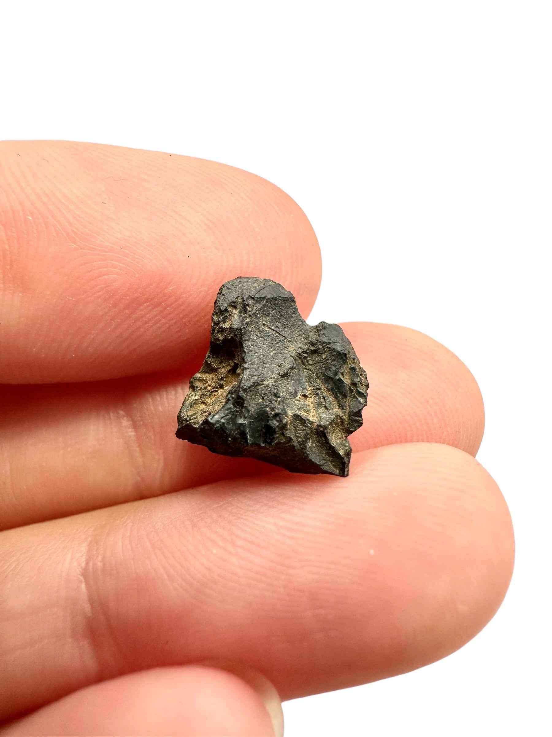Lonar impact glass 0,96g – Lonar Crater, Maharashtra, India - LIS09