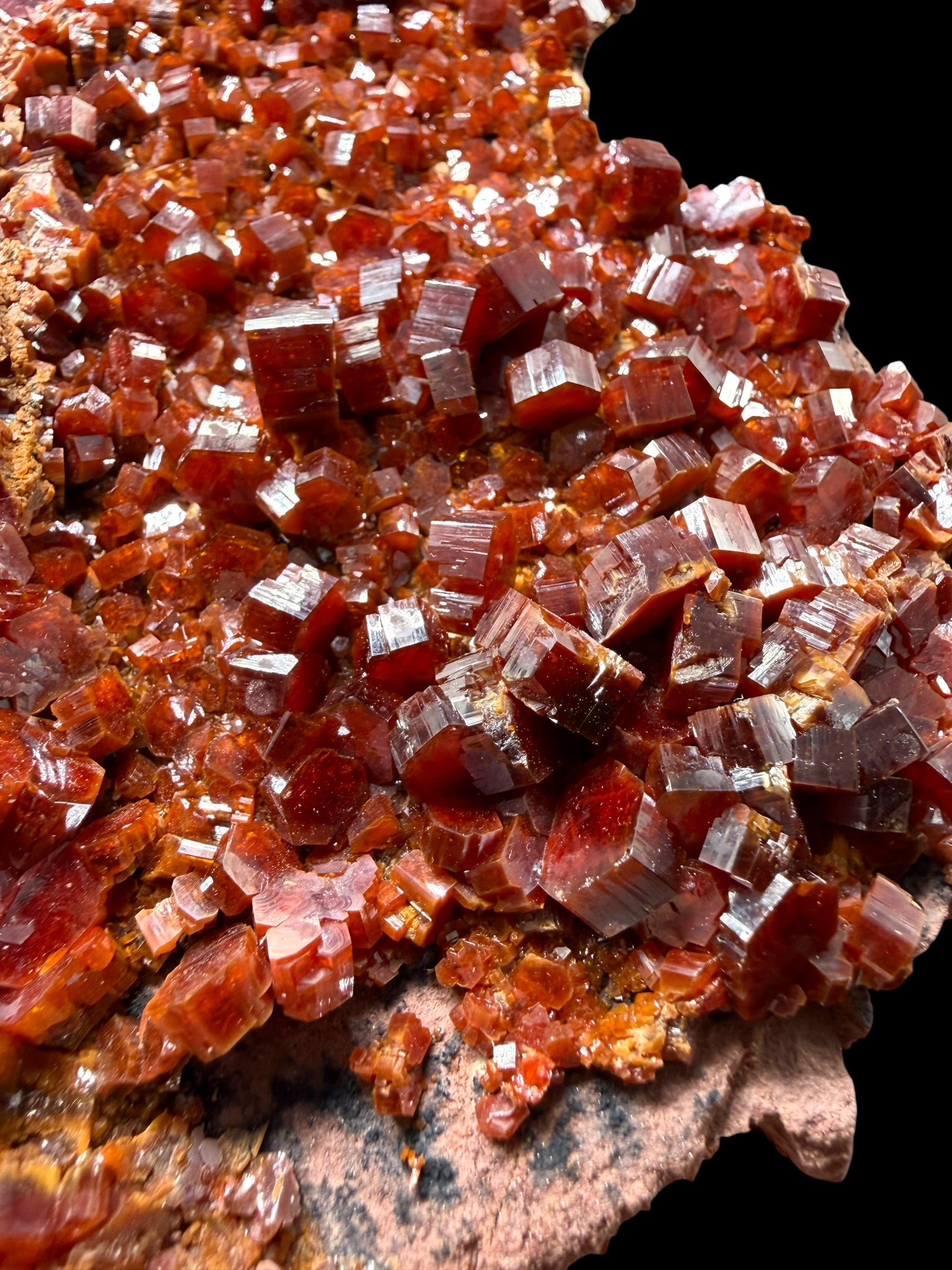 Vanadinite TOP quality – Mibladen, Midelt, Morocco - VN177