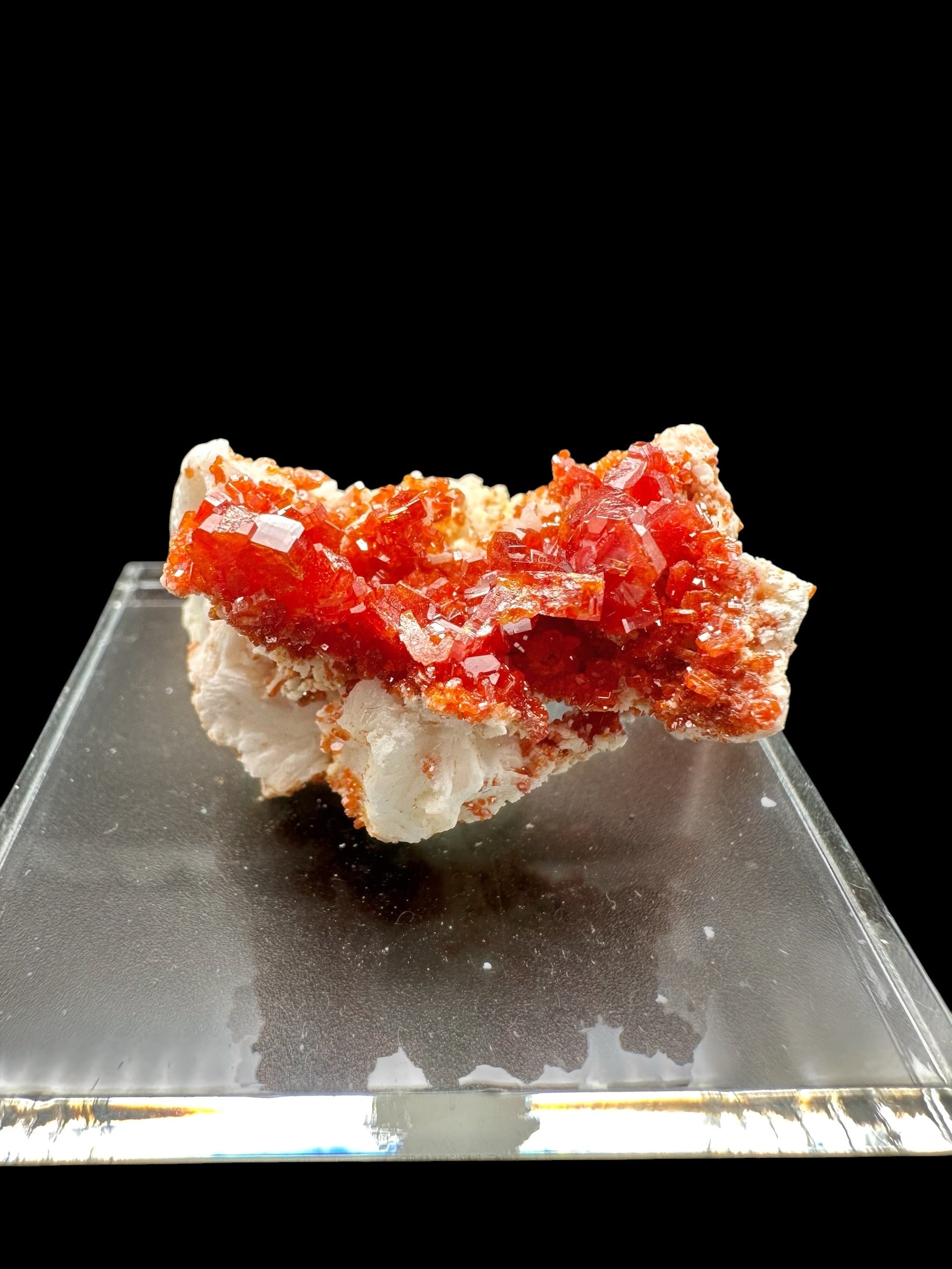 Vanadinite – Morocco - VN181