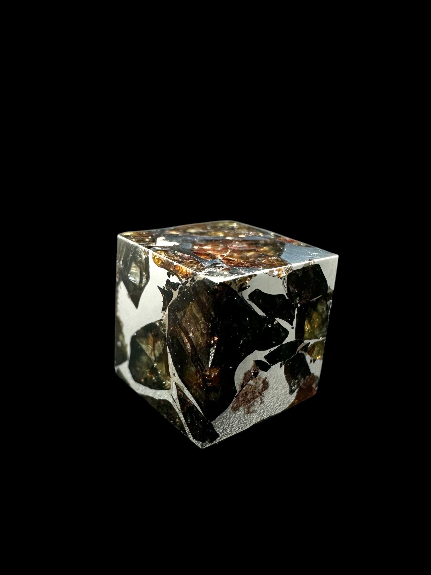 Meteorite Seymchan – pallasite cube 5g – Russia - MESM128