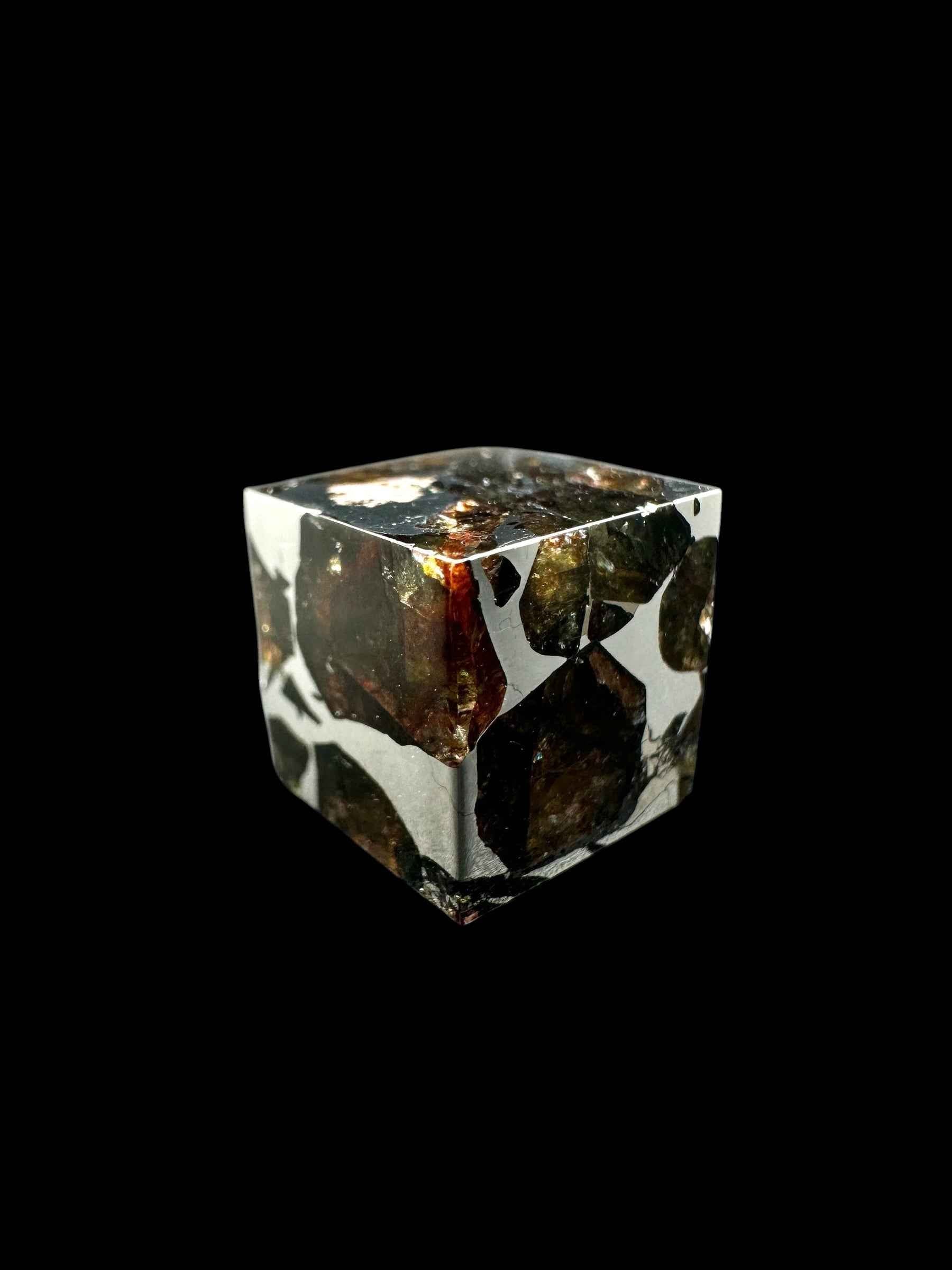 Meteorite Seymchan – pallasite cube 5g – Russia - MESM128