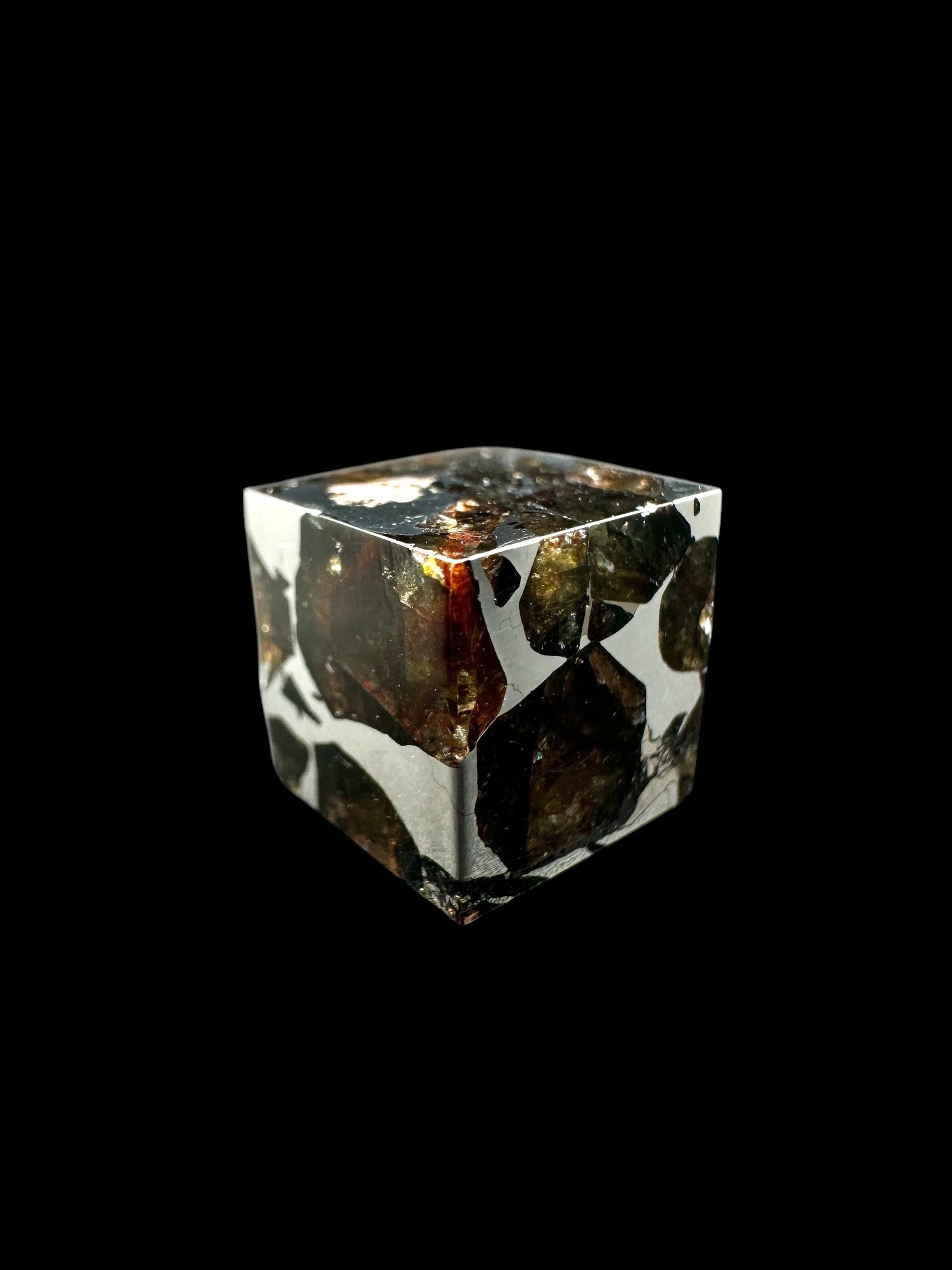 Meteorite Seymchan – pallasite cube 5g – Russia - MESM128