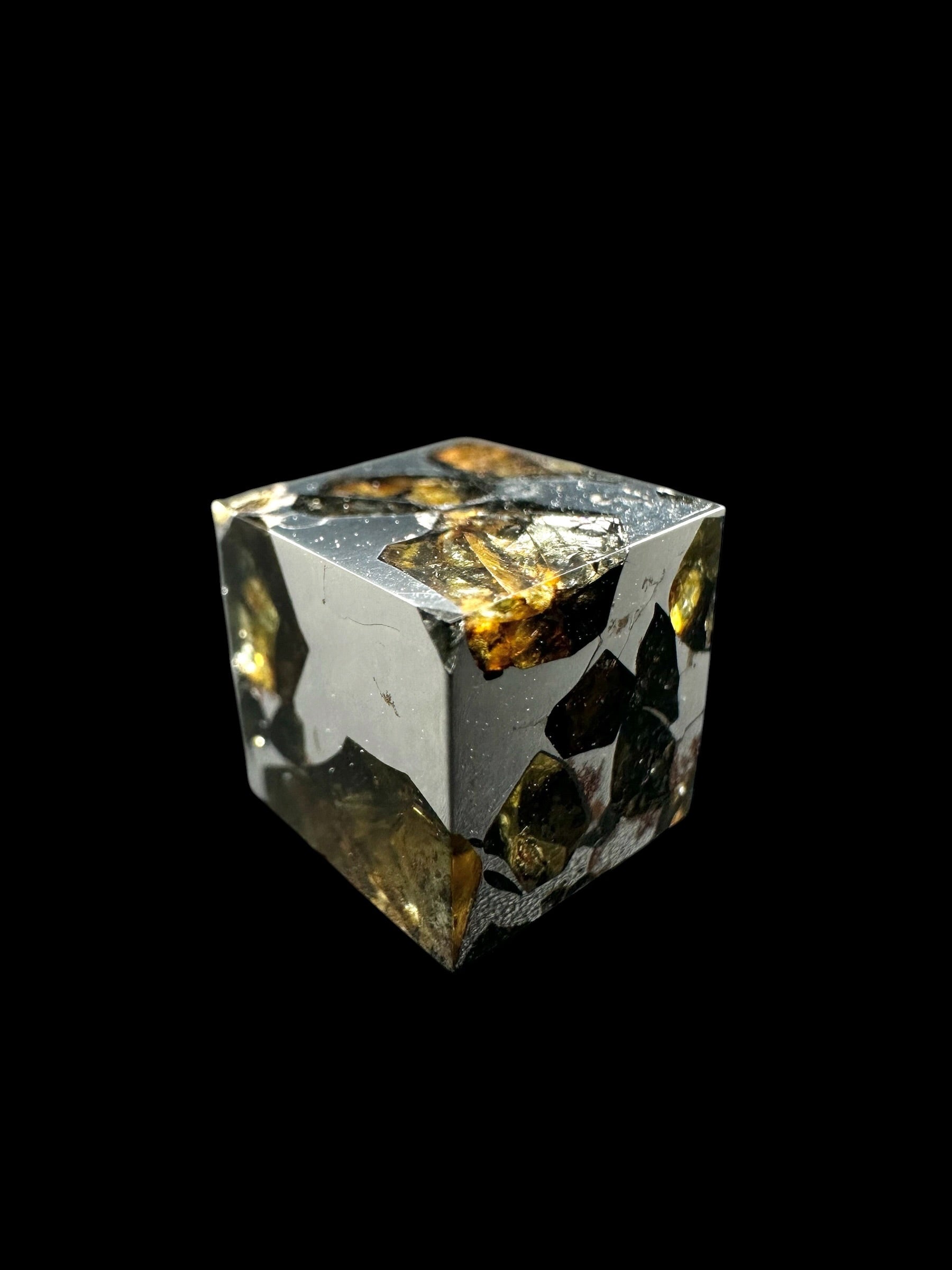 Meteorite Seymchan – pallasite cube 5,2g – Russia - MESM130