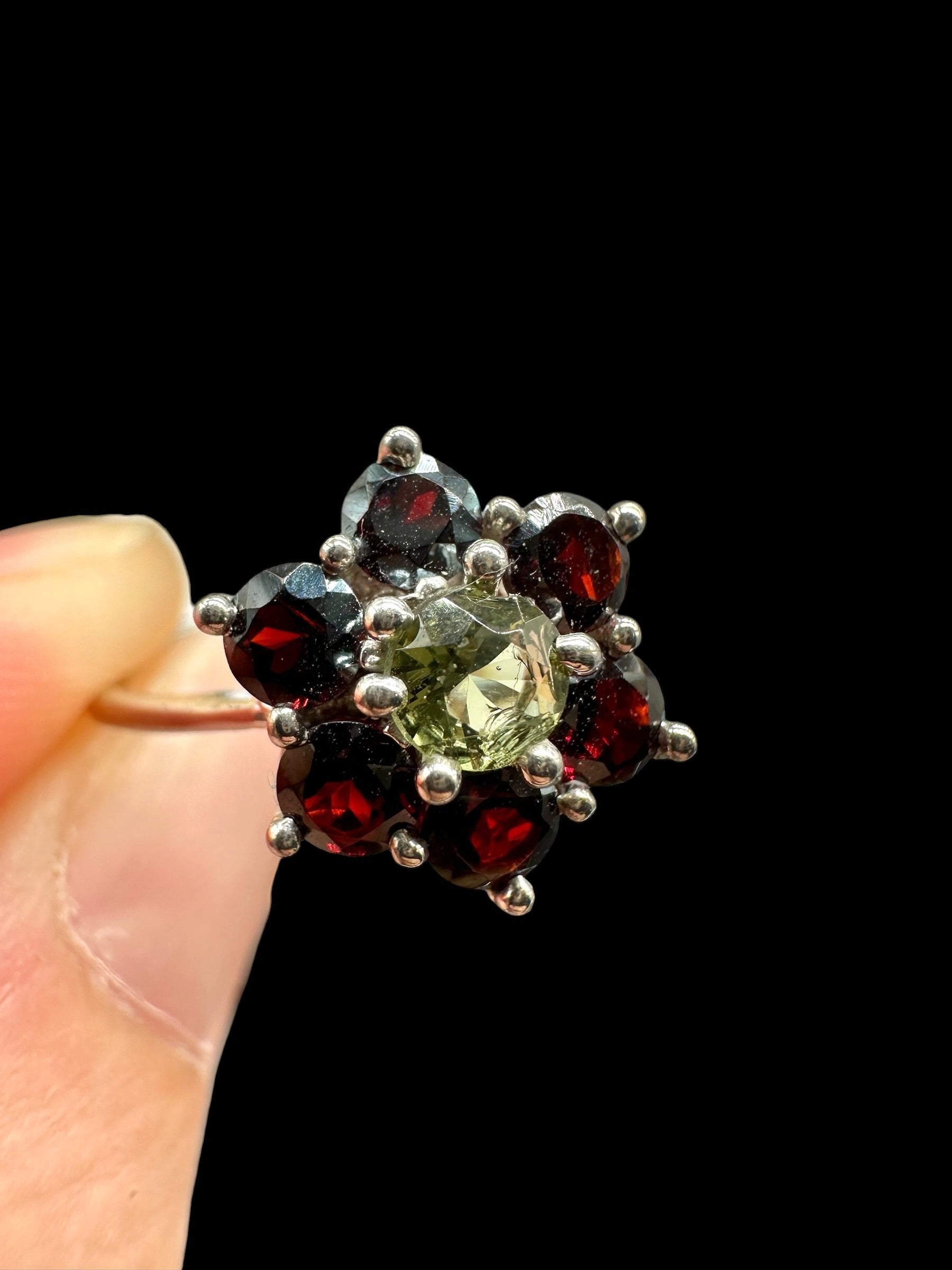 Silver ring with faceted moldavites and garnets size 60 - VP74