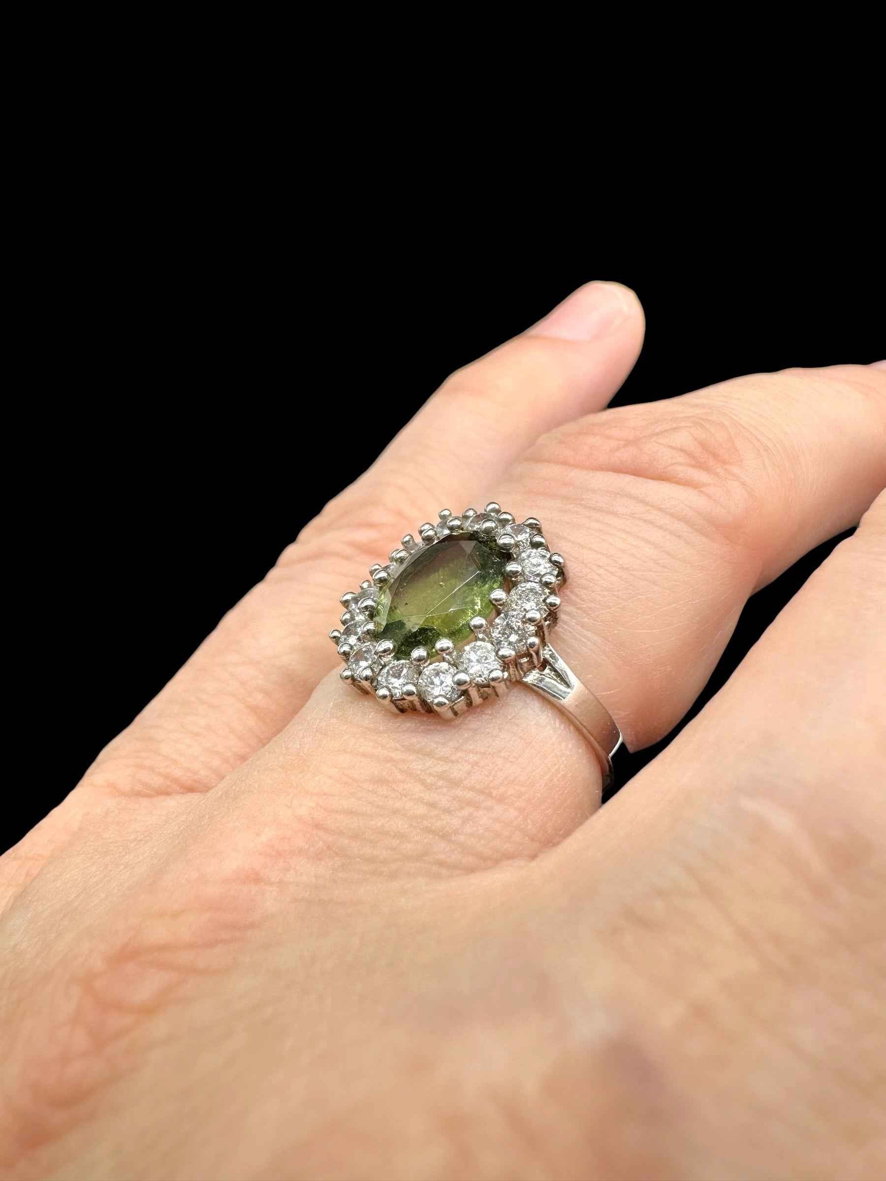 Argento ring with faceted Moldaviti and zircons size 50 - VP78
