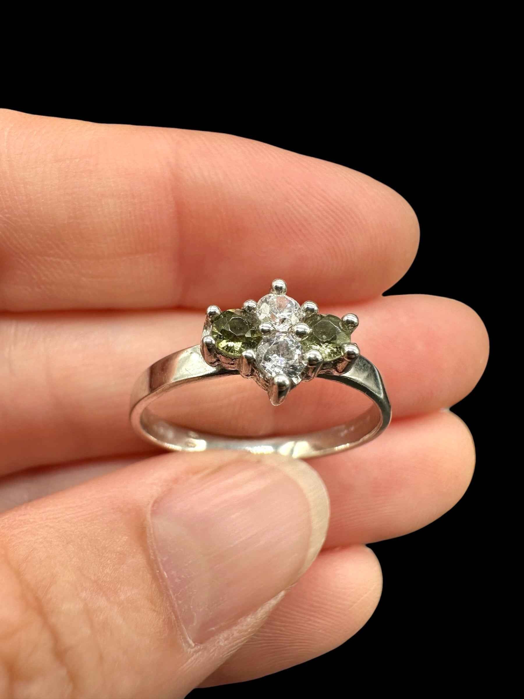 Argento ring with faceted Moldaviti and zircons size 59 - VP79