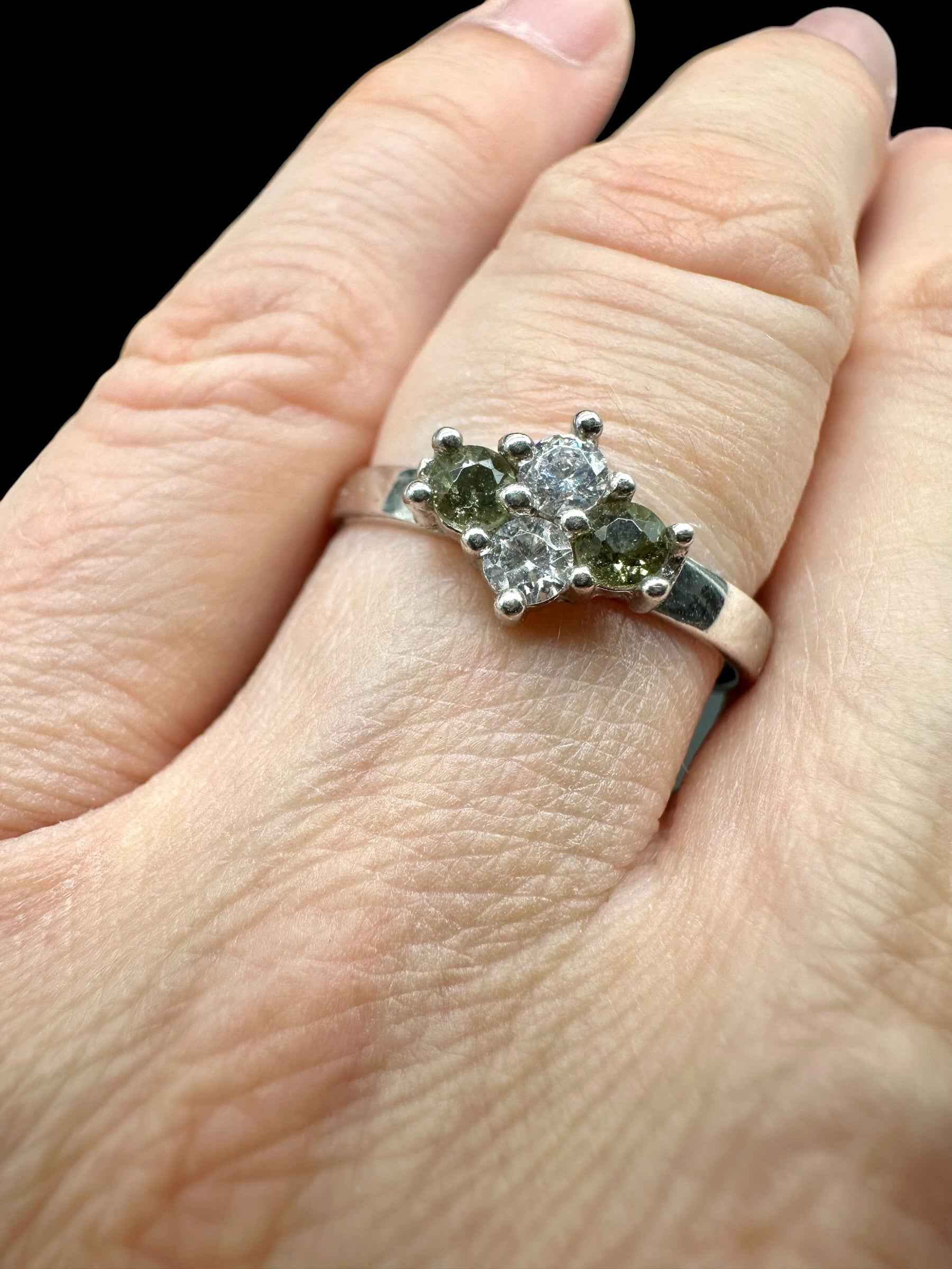 Argento ring with faceted Moldaviti and zircons size 59 - VP79