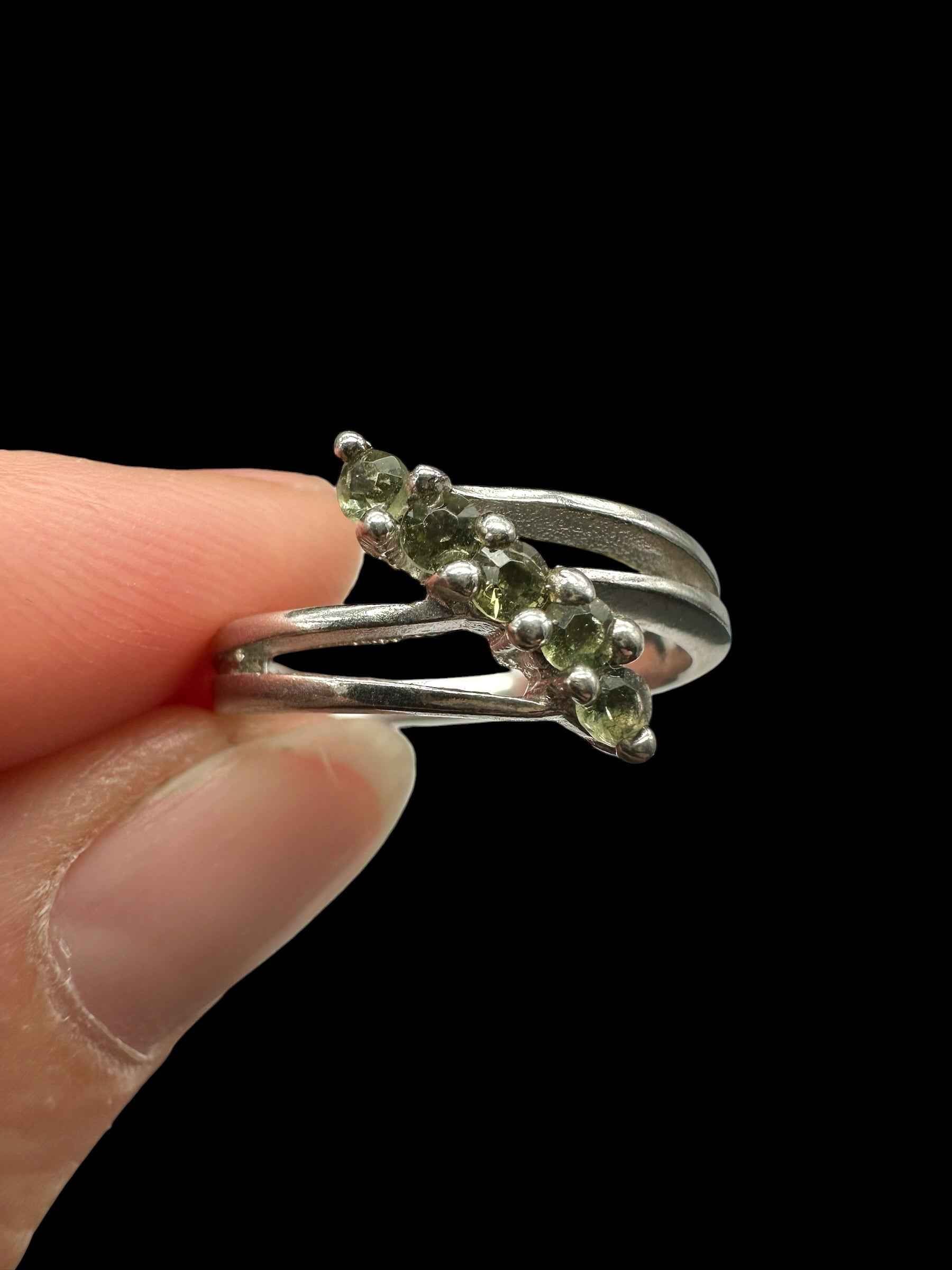 Argento ring with faceted Moldaviti size 59 - VP81