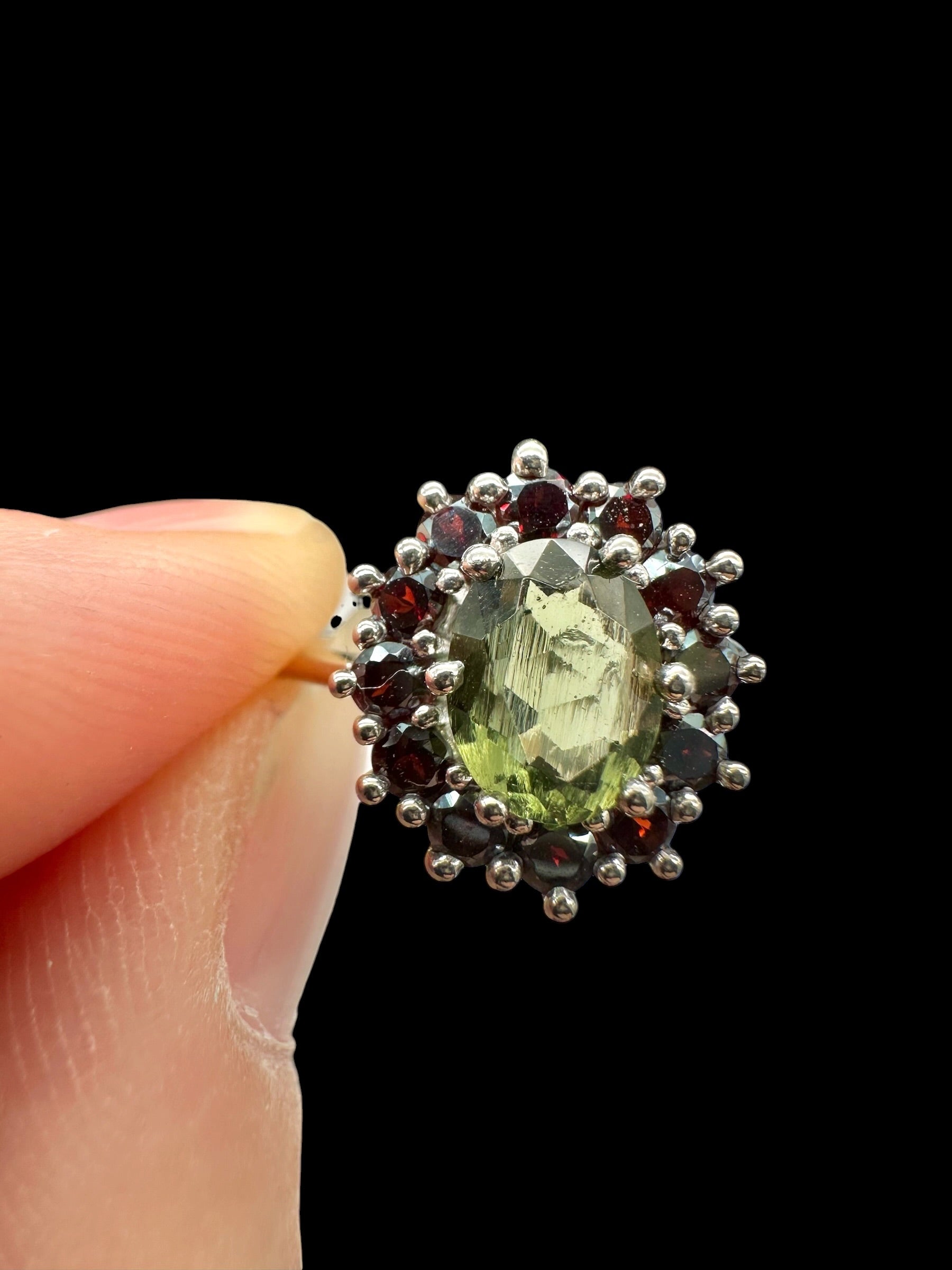 Silver ring with faceted moldavites and garnets size 54 - VP82