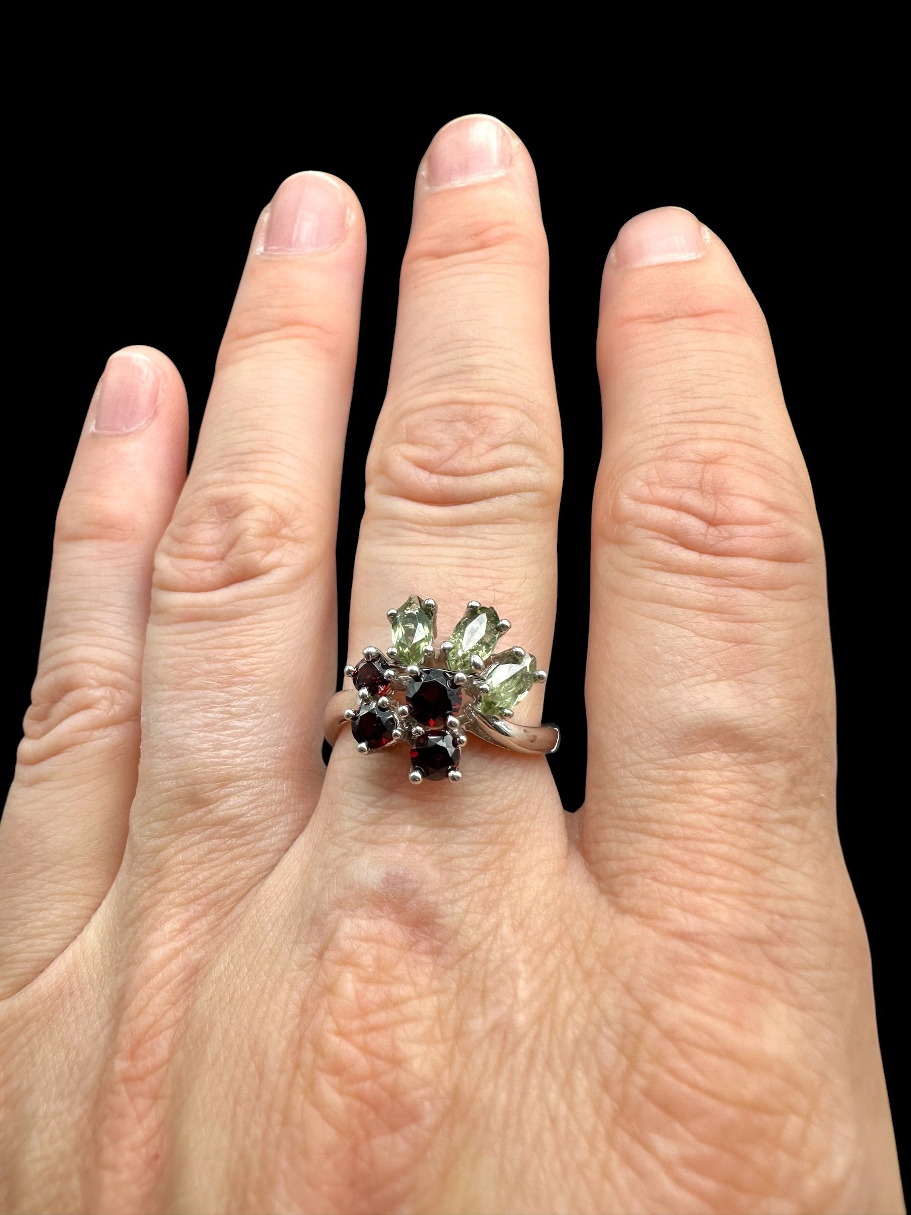 Silver ring with faceted moldavites and garnets size 53 - VP83