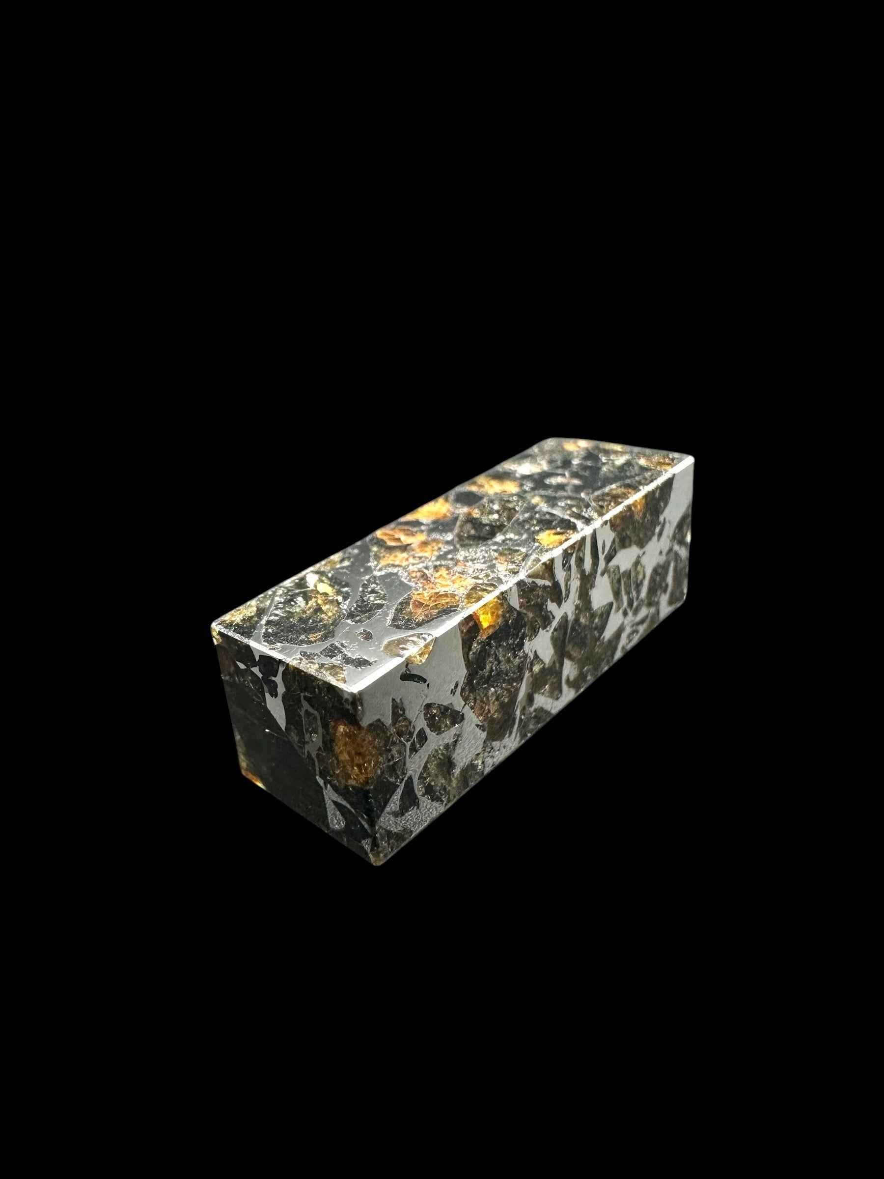 Meteorite Pallasite Seymchan – Rectangular prism 13g – Russia - MESM135