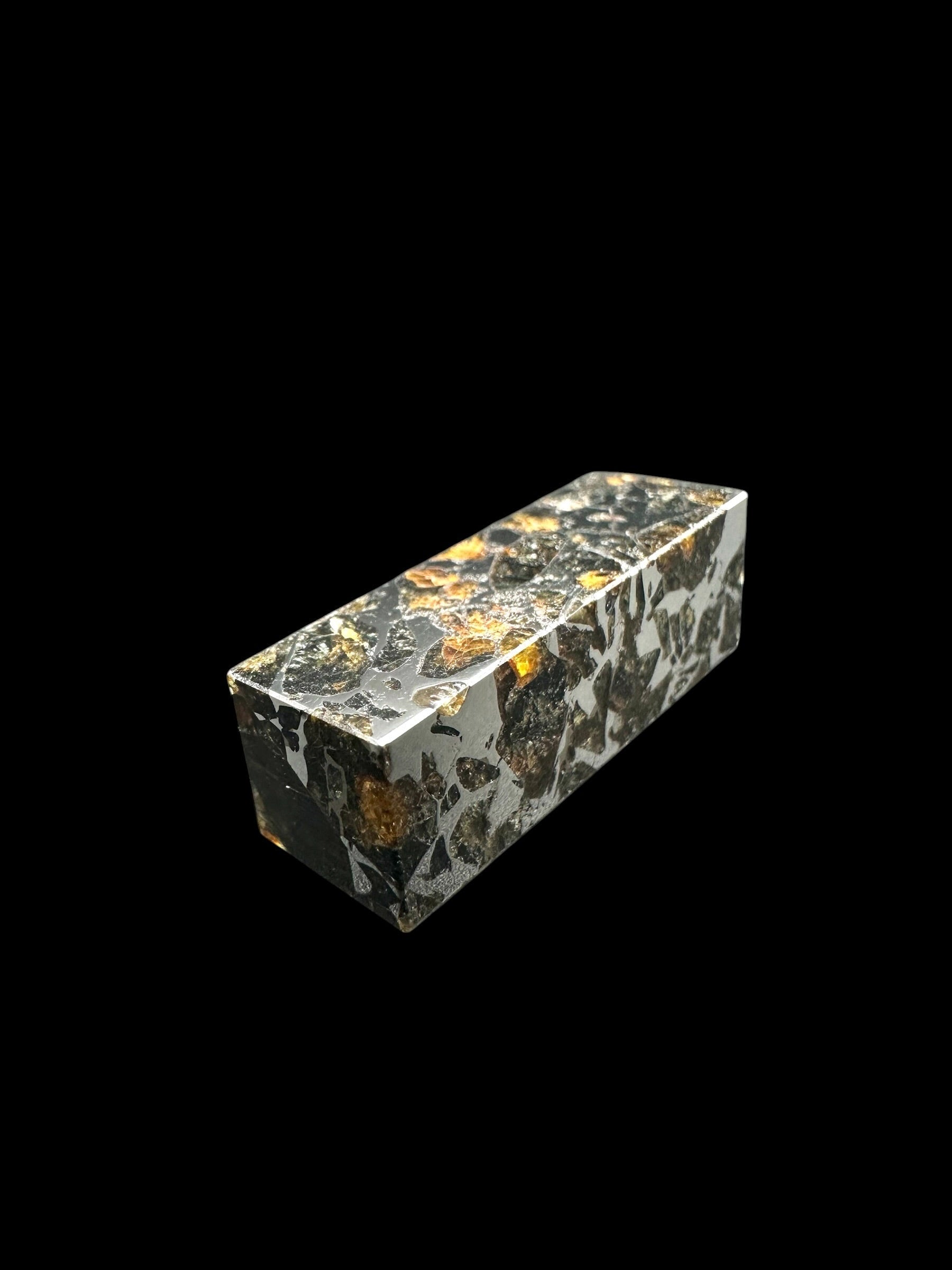 Meteorite Pallasite Seymchan – Rectangular prism 13g – Russia - MESM135
