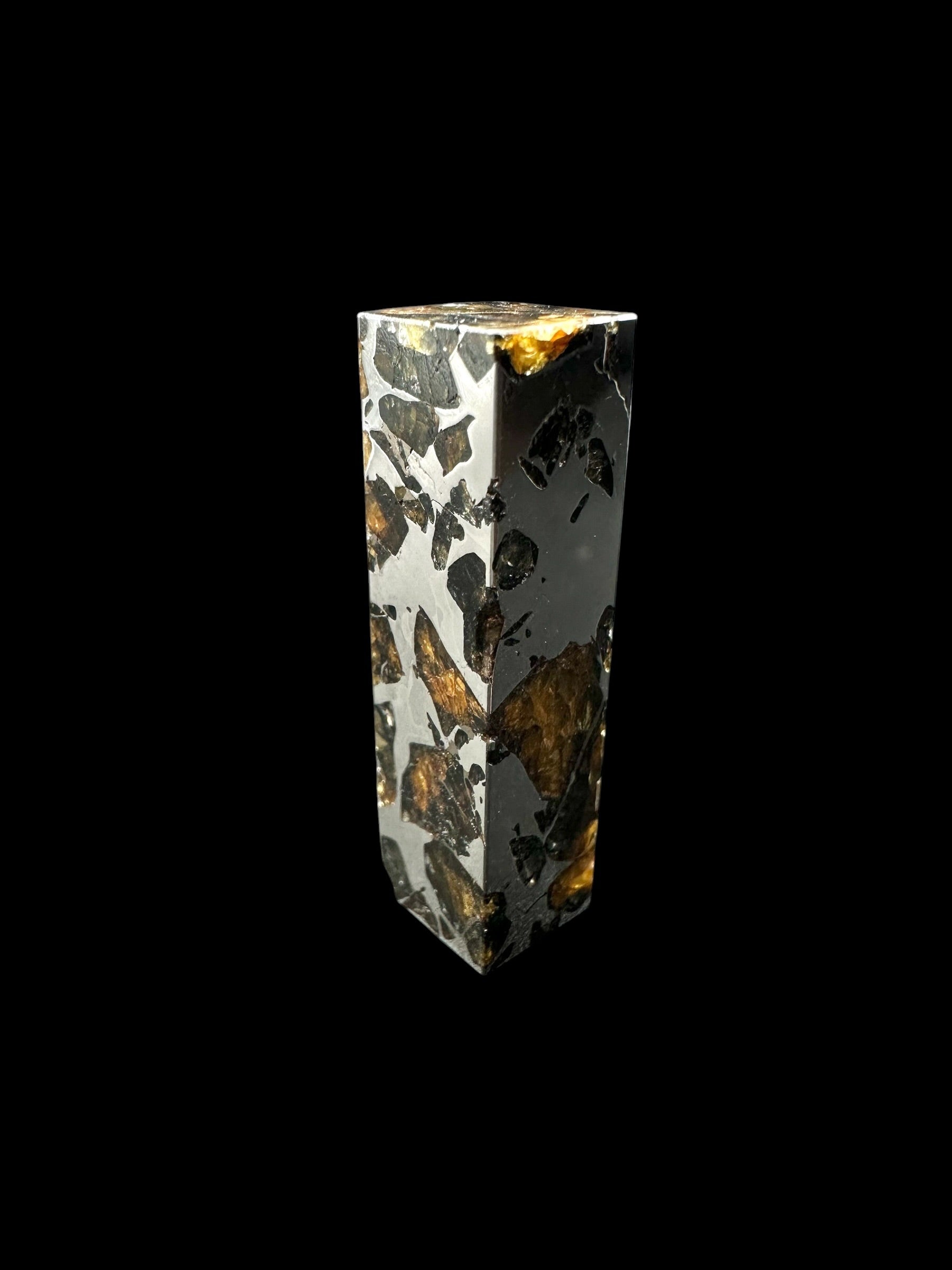 Meteorite Pallasite Seymchan – Rectangular prism 9,4g – Russia - MESM136
