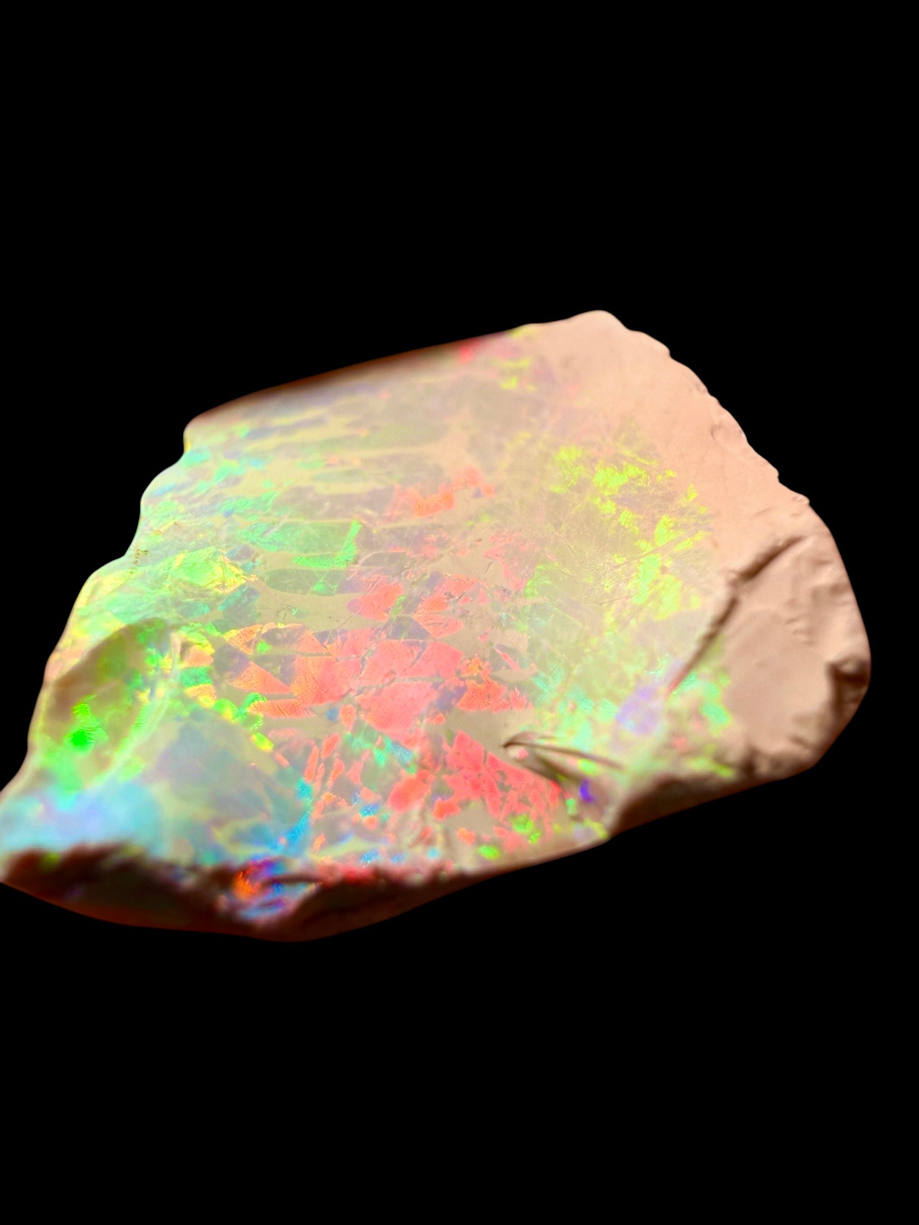 Precious opal 2,3ct – Welo, Ethiopia