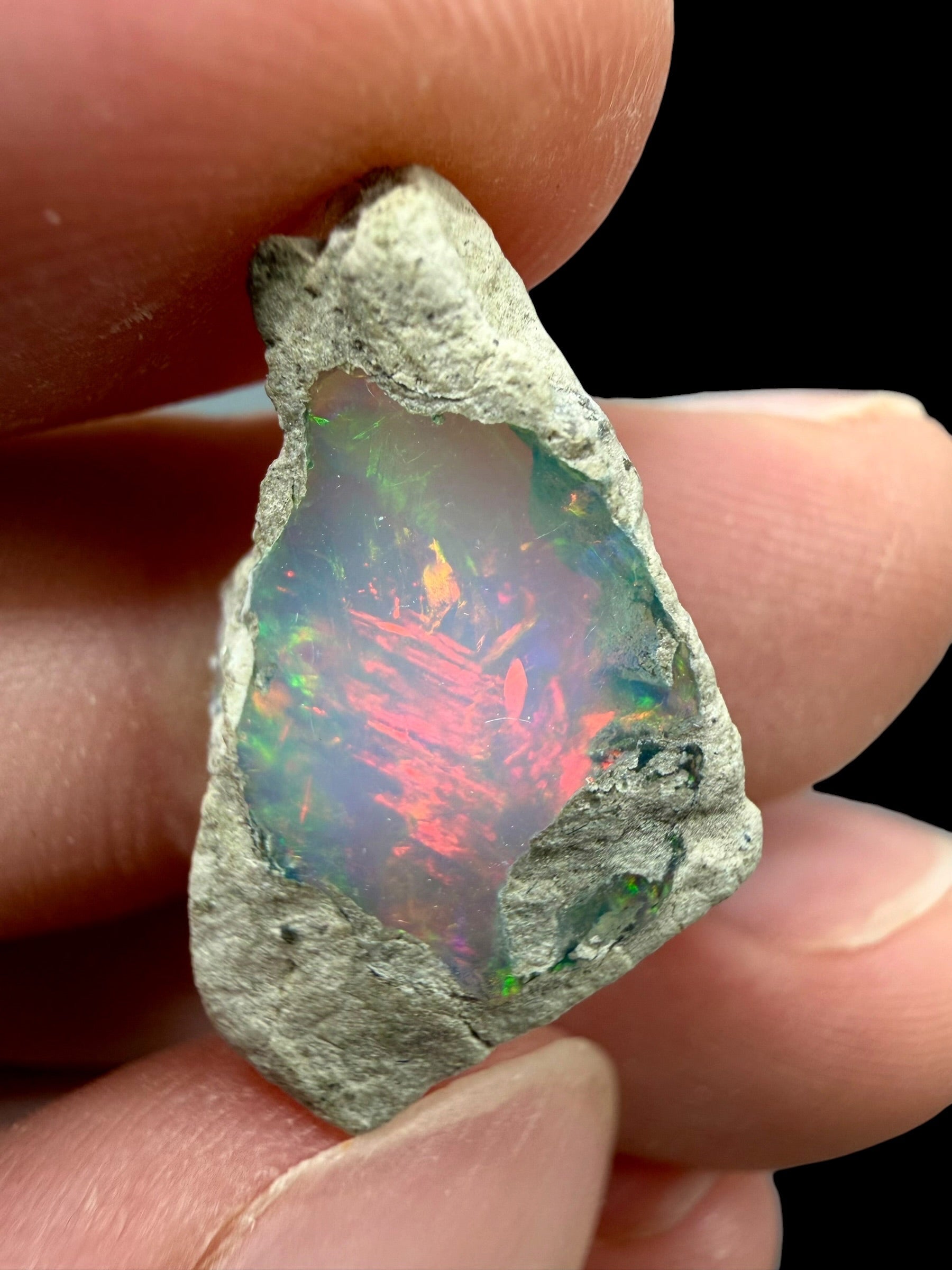 Precious opal 8,5ct – Welo, Ethiopia