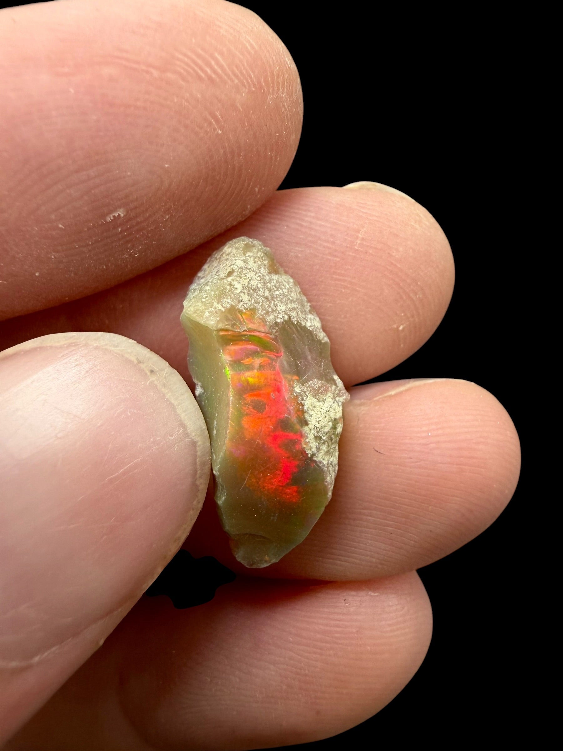 Precious opal 6,75ct – Welo, Ethiopia