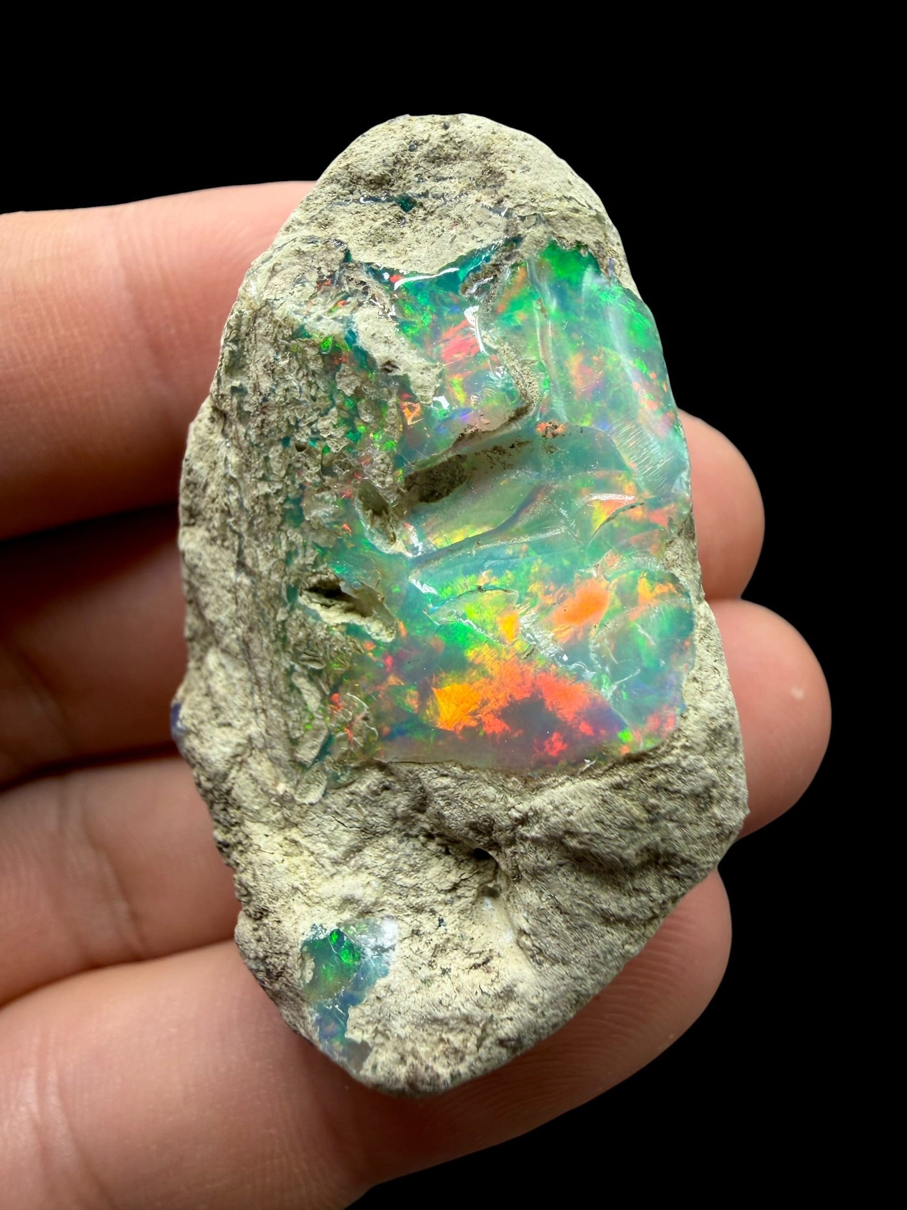 Precious opal 83ct – Welo, Ethiopia