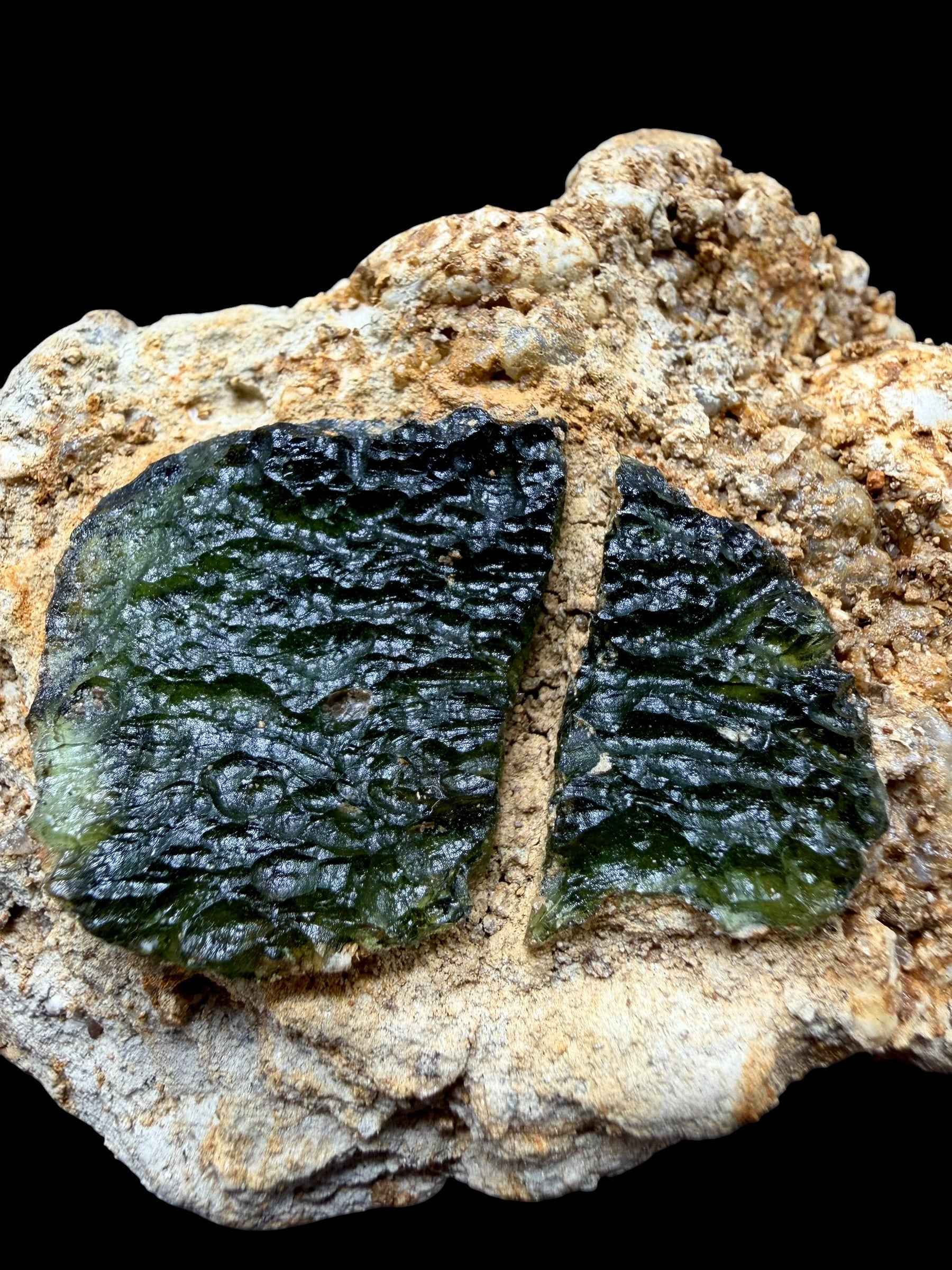 Moldavite nel sedimento – Marouskovo pole - INS064