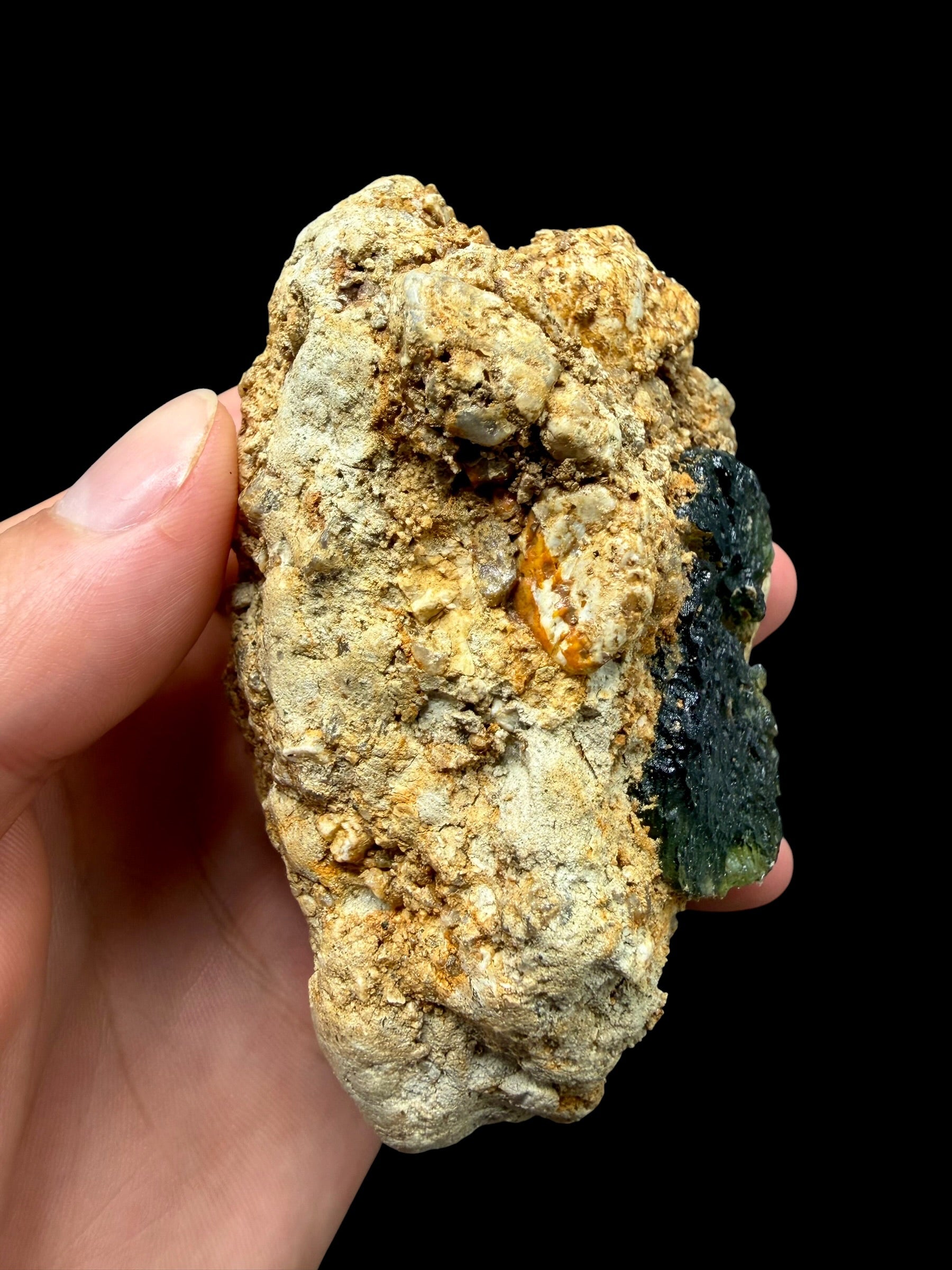Moldavite in the sediment – Marouskovo pole - INS064