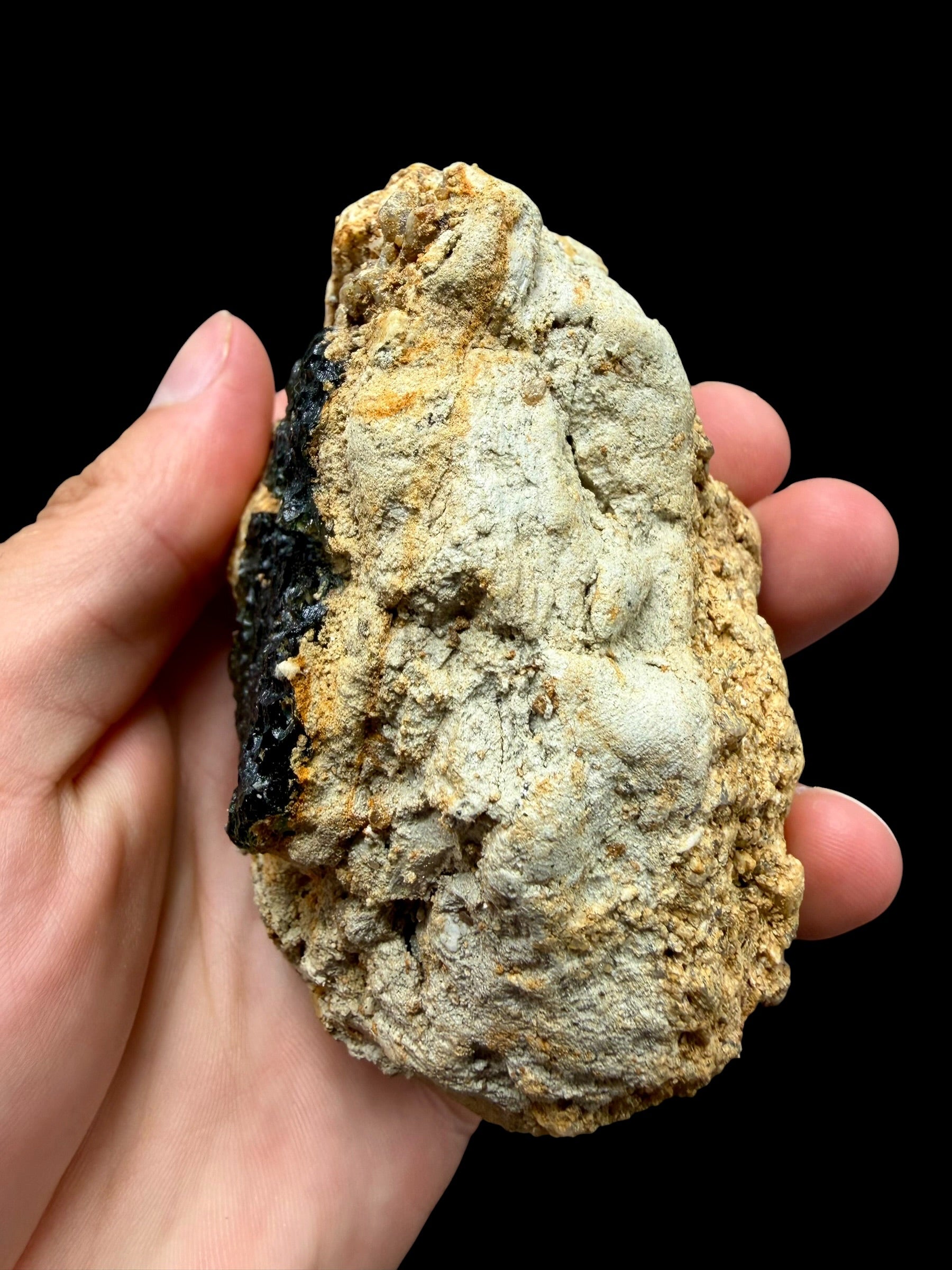 Moldavite in the sediment – Marouskovo pole - INS064