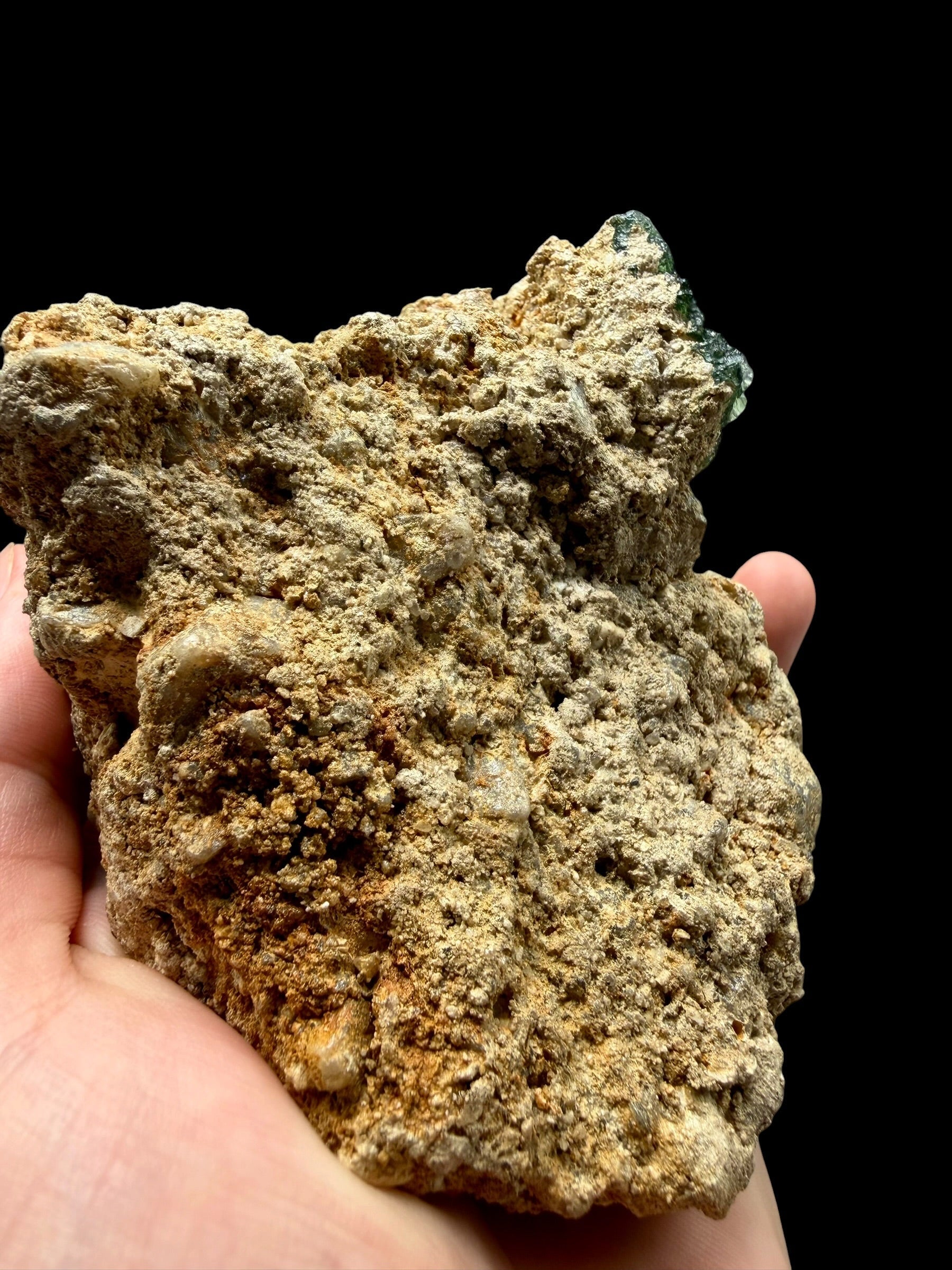 Moldavite in the sediment – Pariz - INS067