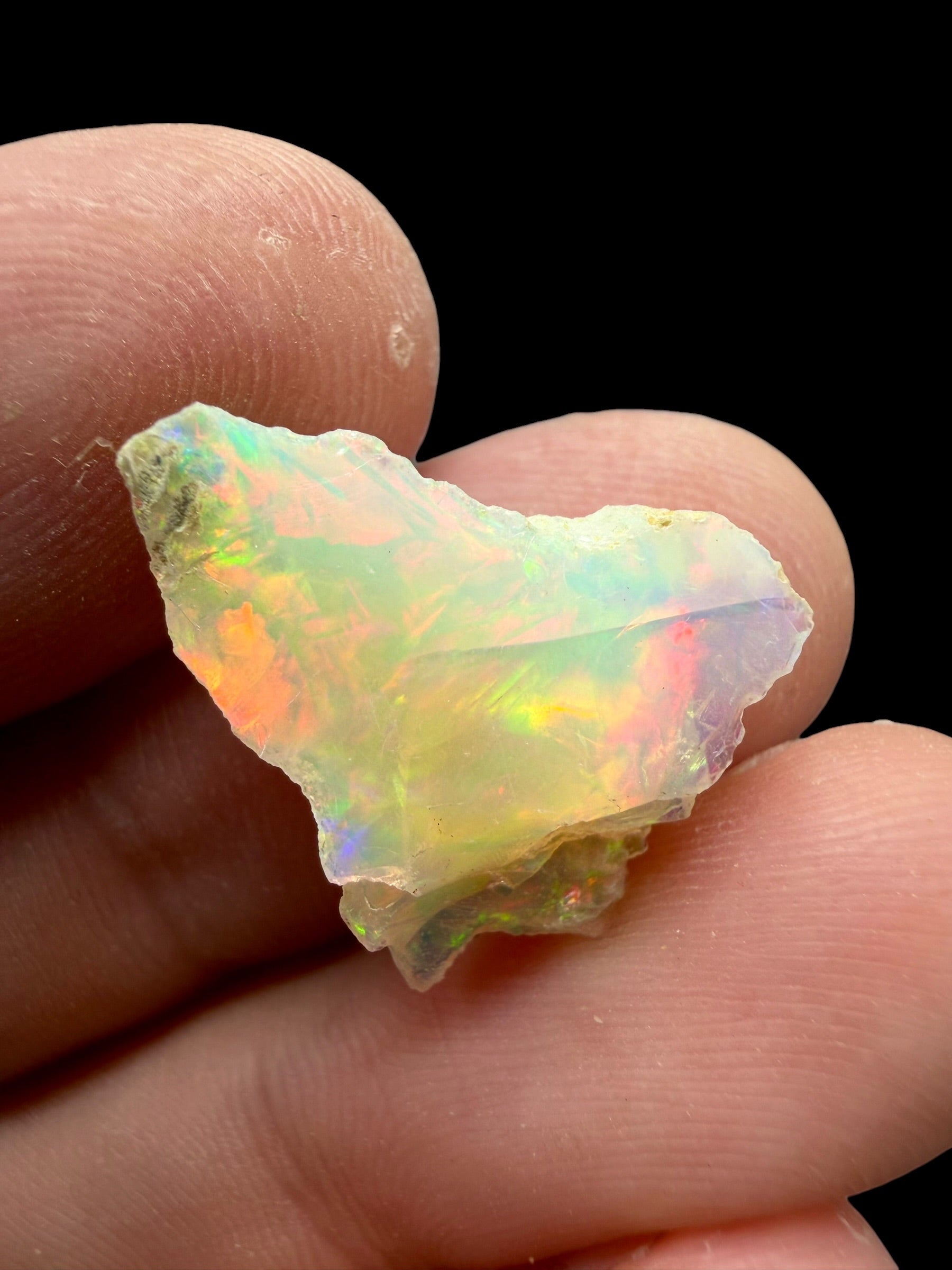 Precious opal 6,5ct – Welo, Ethiopia