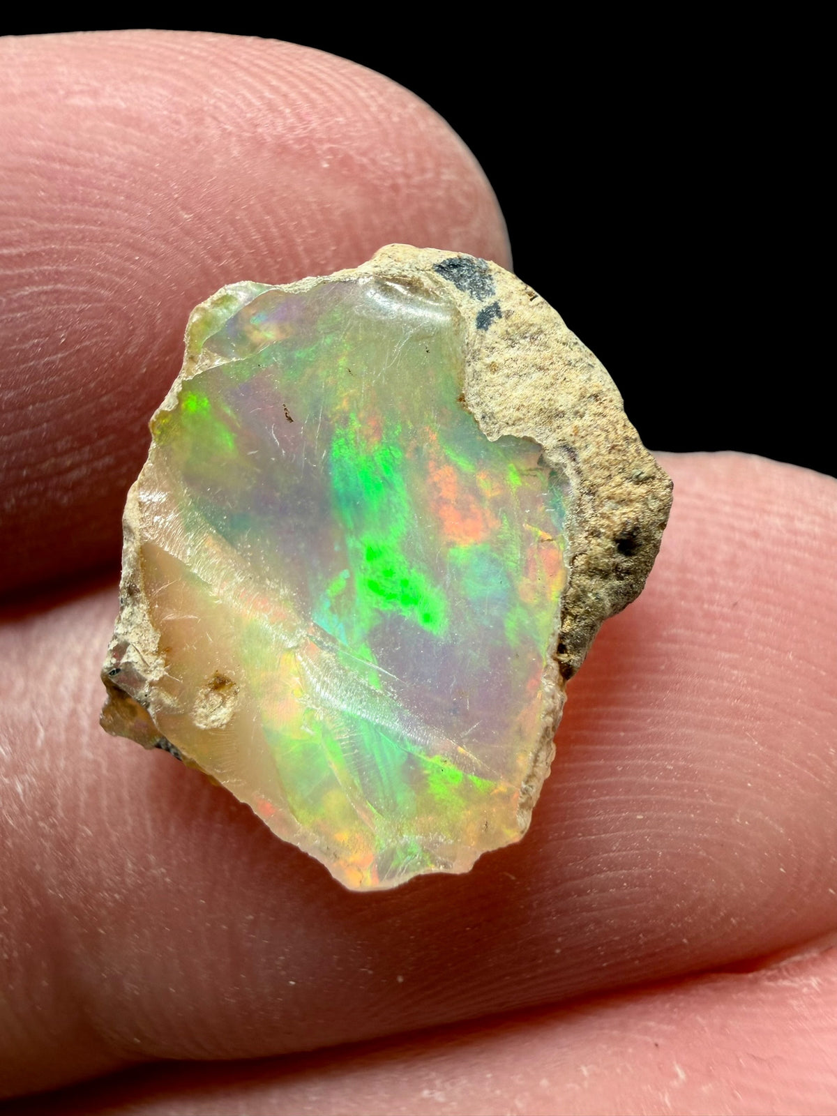 Precious opal 3ct – Welo, Ethiopia - OP378