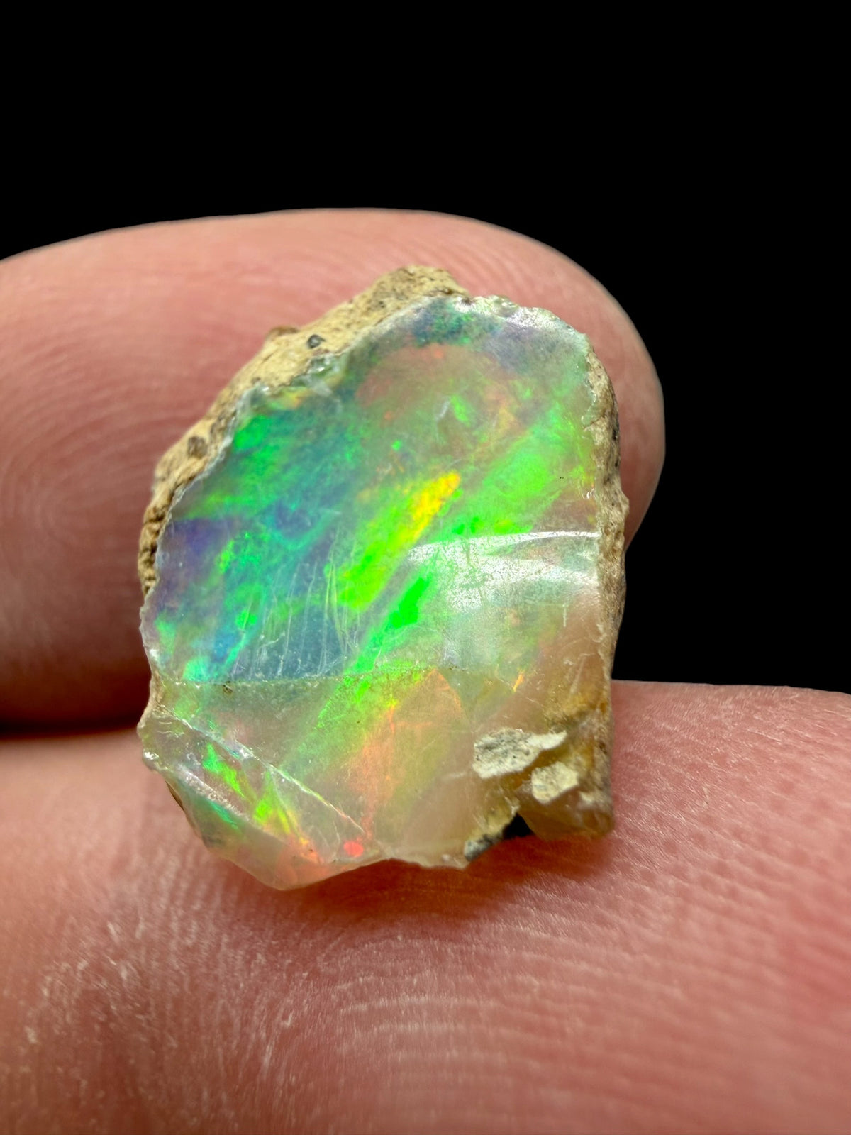 Precious opal 3ct – Welo, Ethiopia