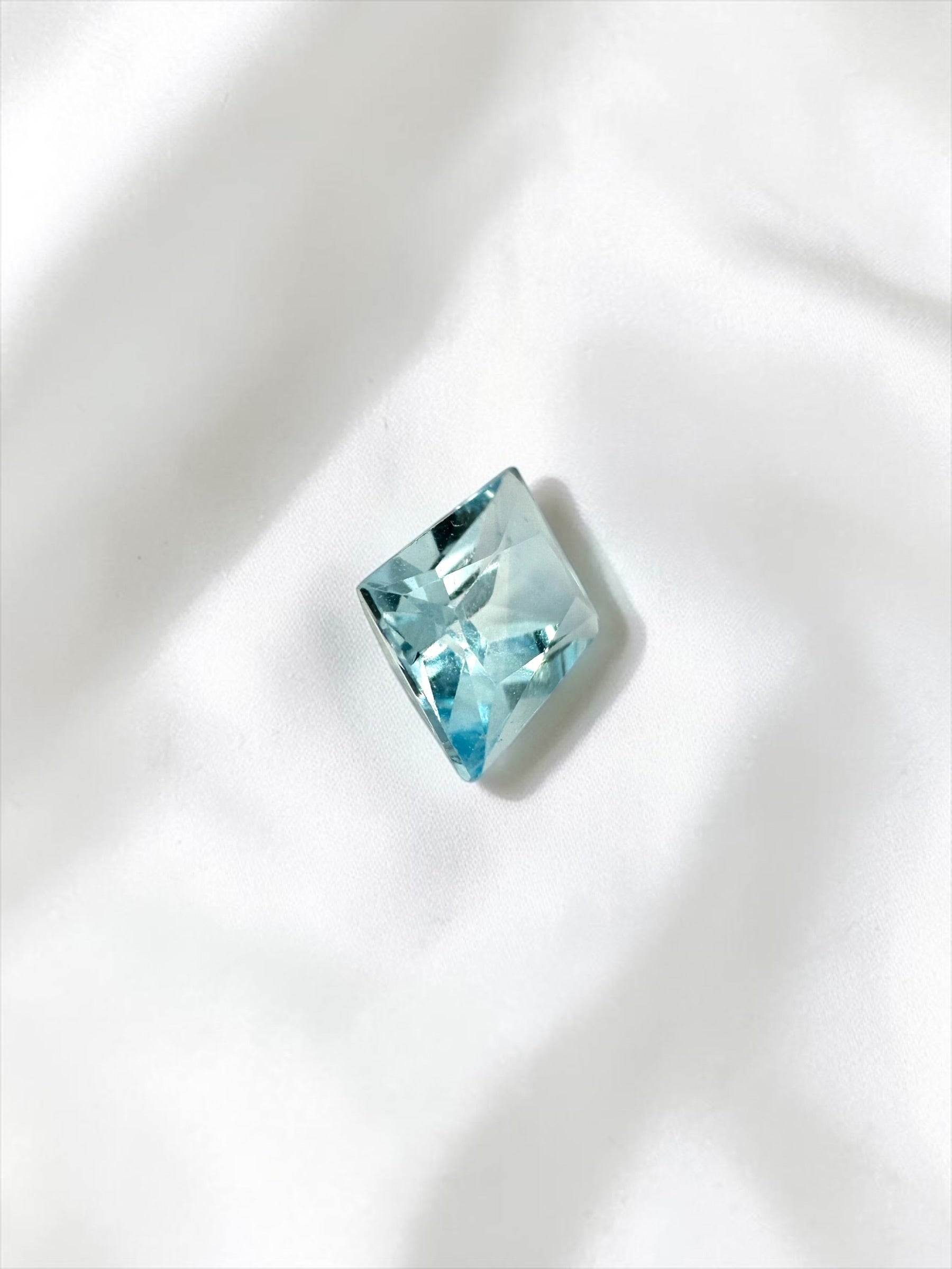Faceted Topaz 1,2ct from Sri Lanka - BT13