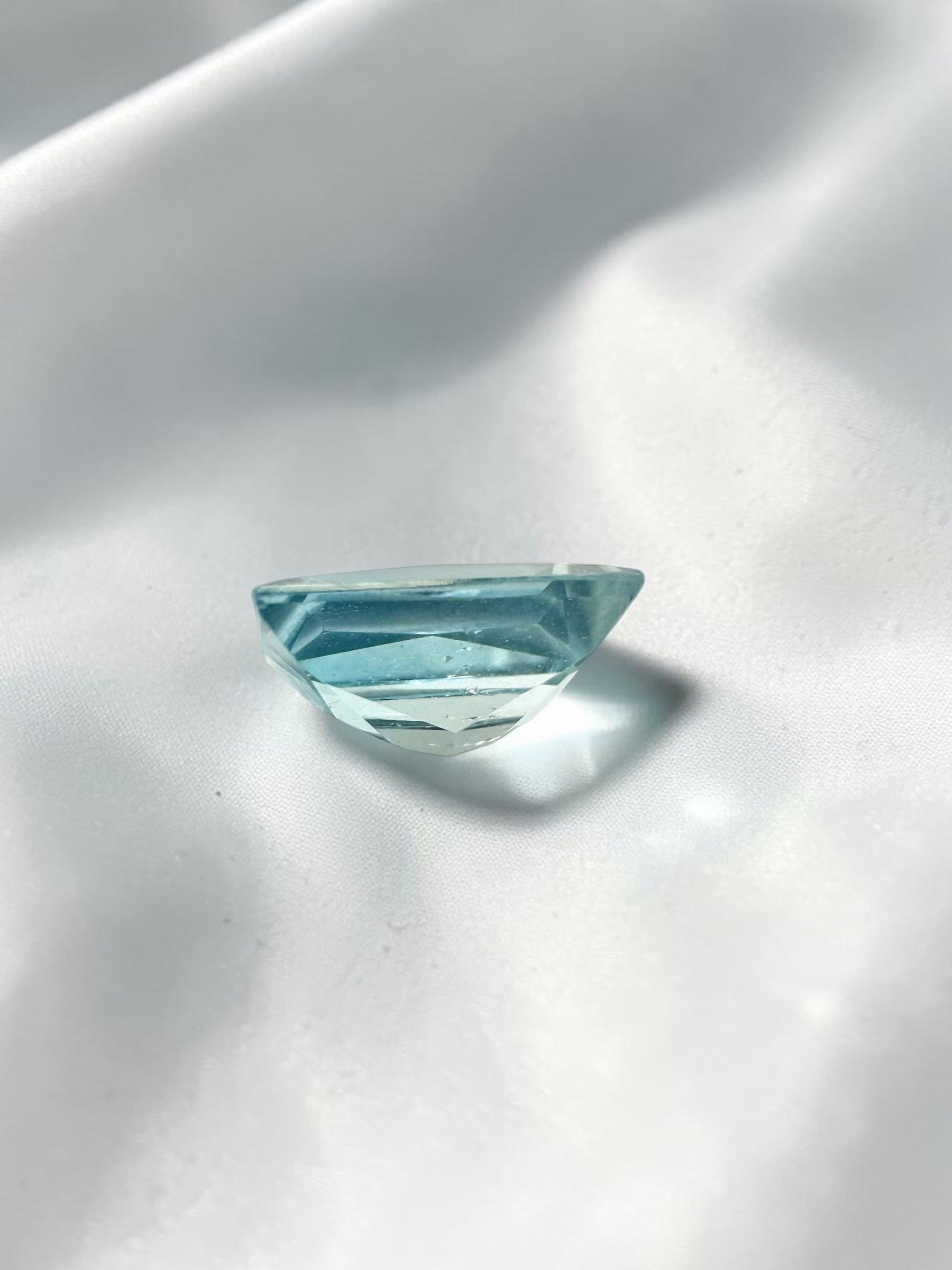 Faceted Topaz 1,2ct from Sri Lanka - BT13