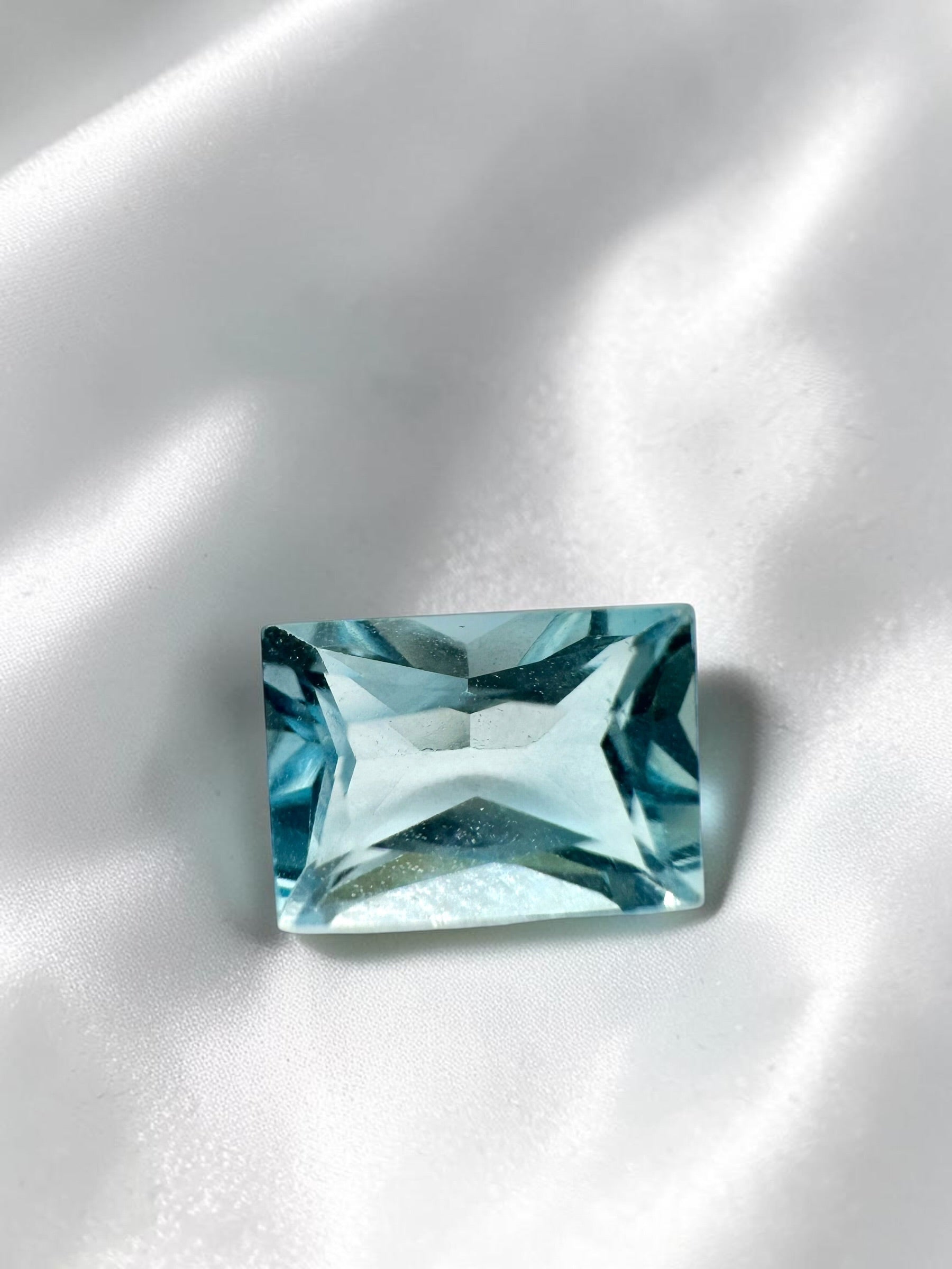 Faceted Topaz 1,2ct from Sri Lanka