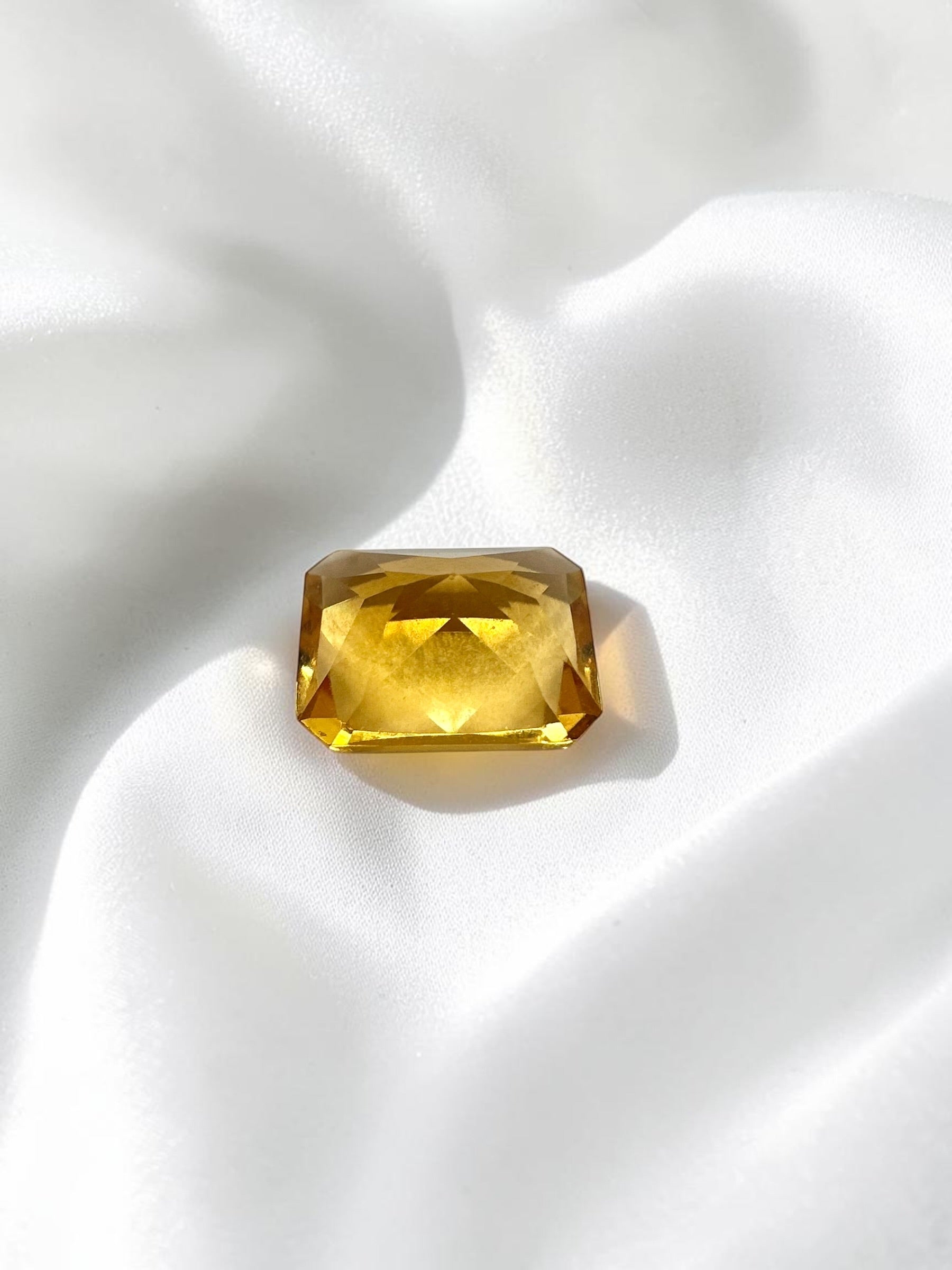 Faceted citrine from Brazil 2ct - BC01