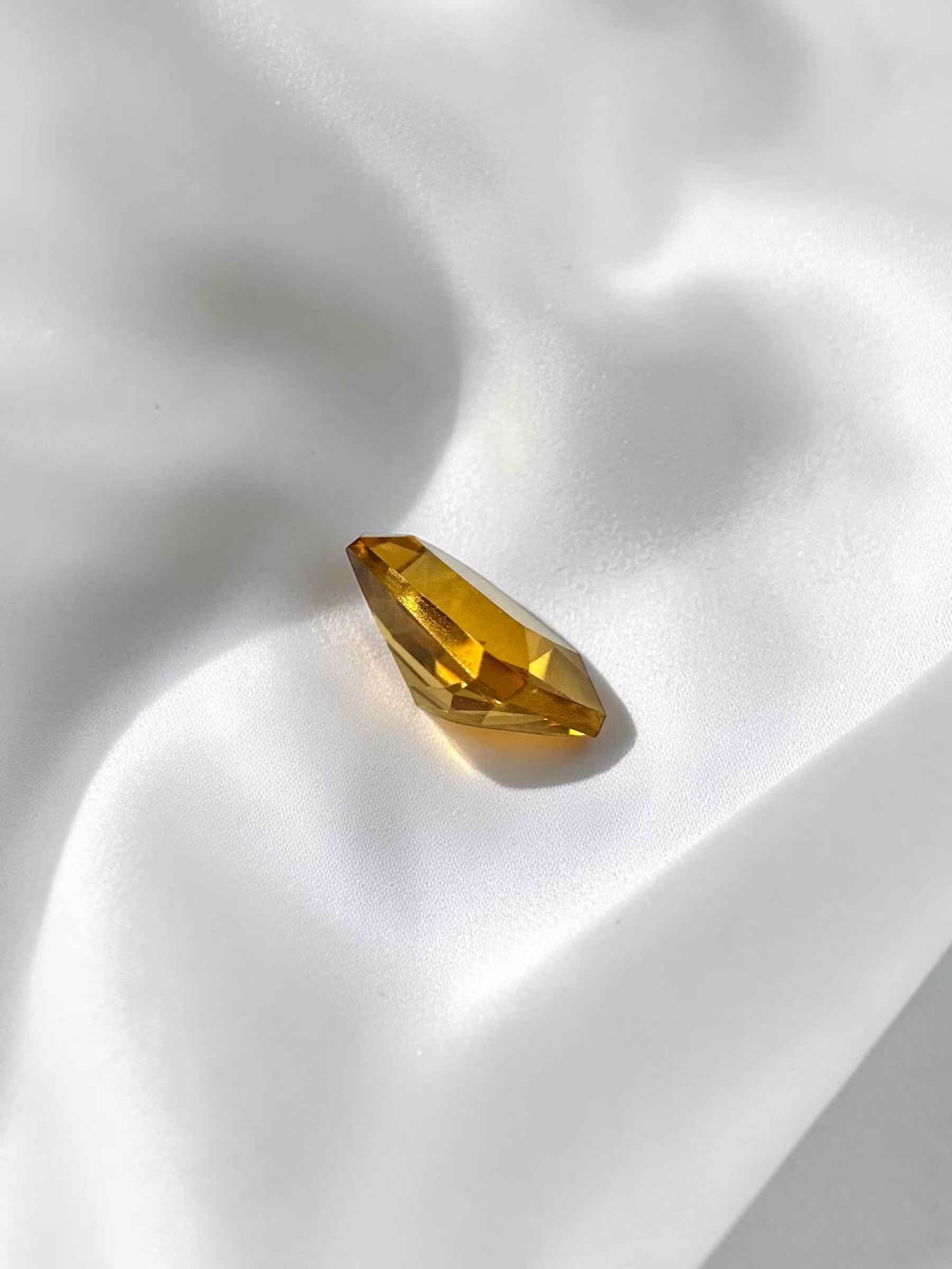 Faceted Citrino from Brazil 1,9ct - BC02