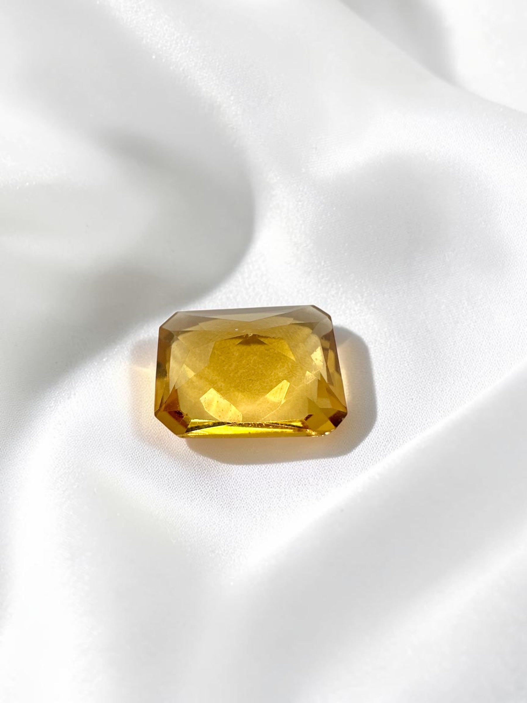 Faceted citrine from Brazil 1,9ct - BC02