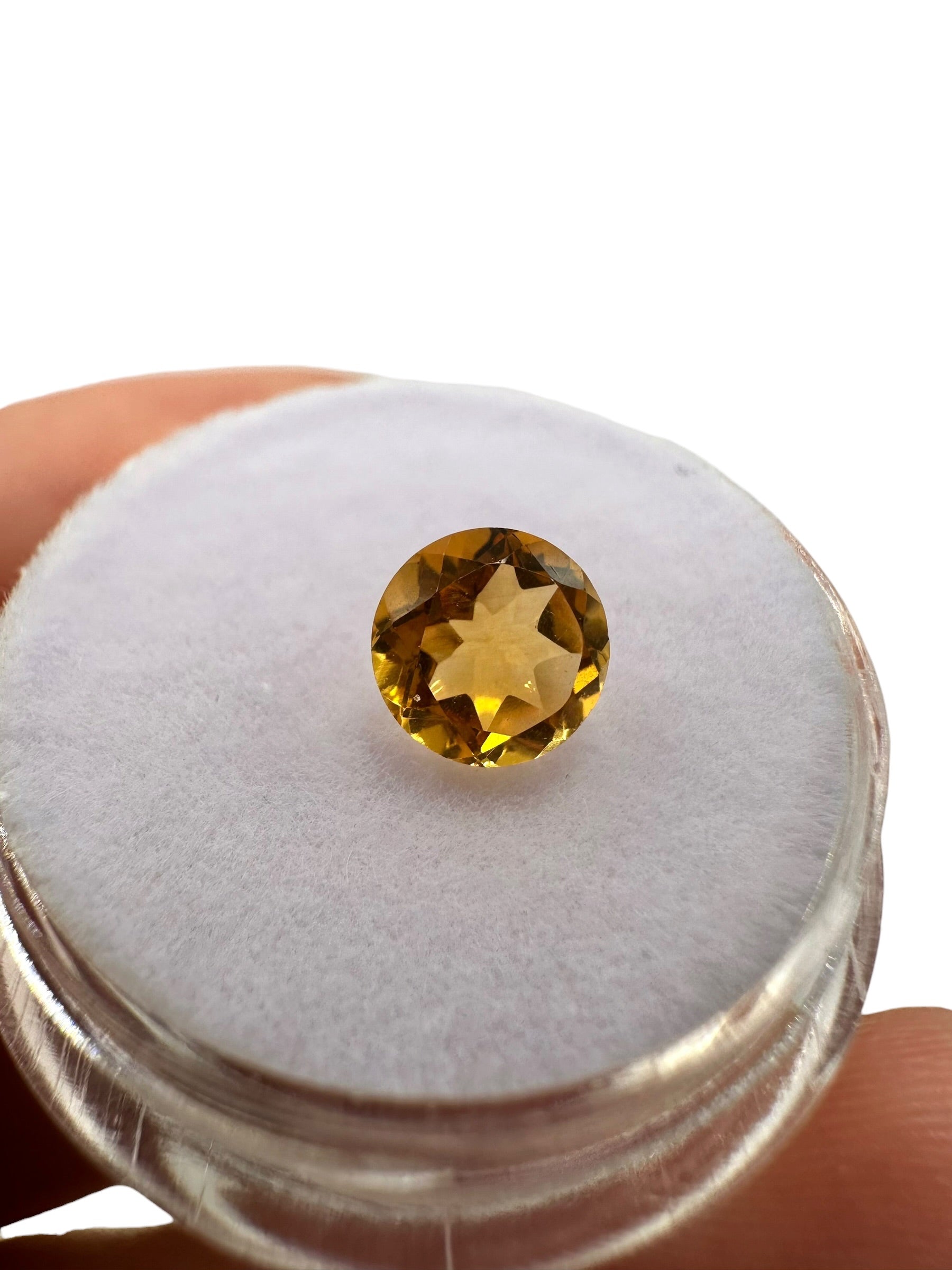 Faceted Madeira citrine 6 mm from Brazil – random piece - BC03