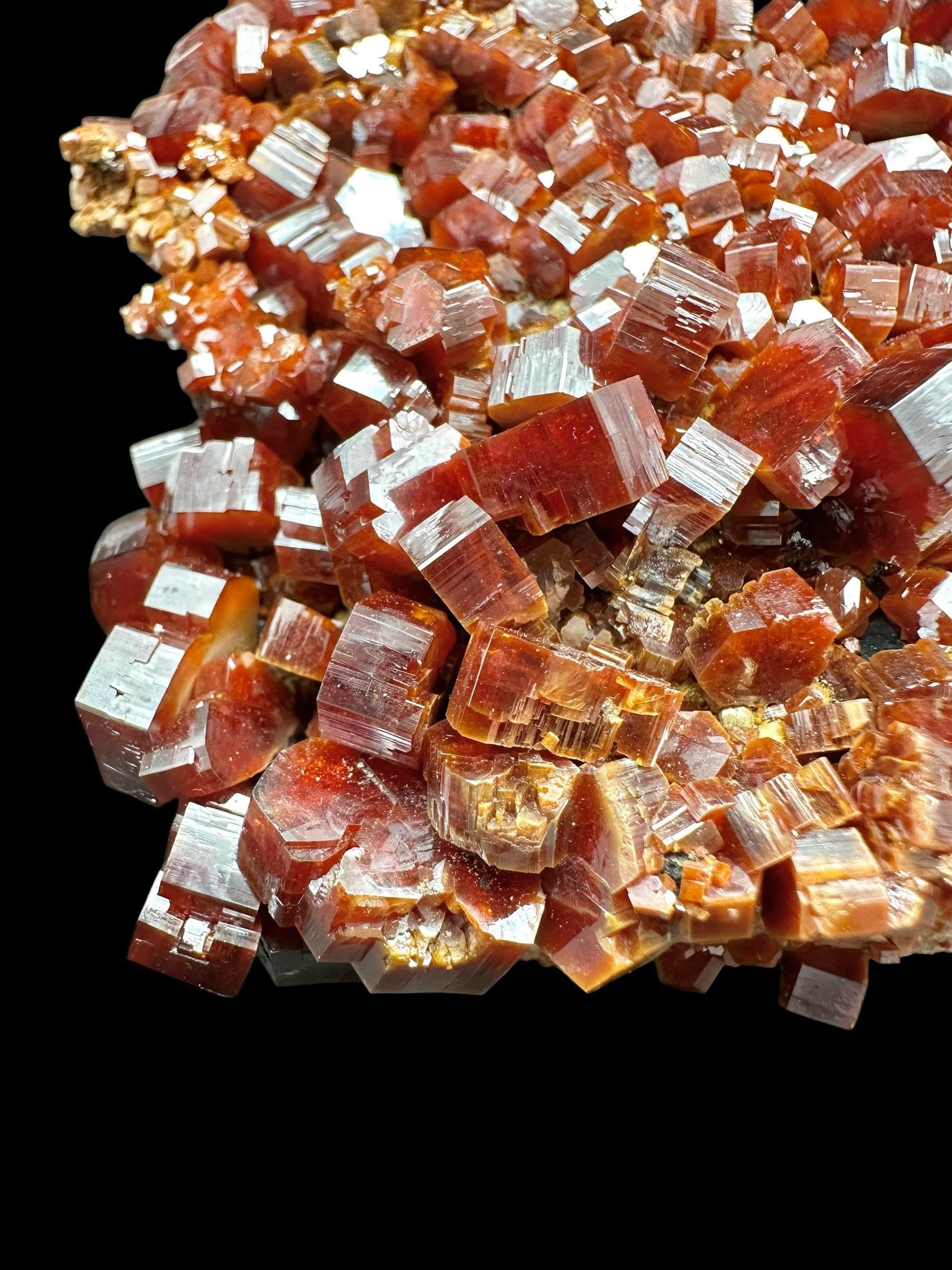 Vanadinite – Mibladen mine, Midelt, Morocco - VN187