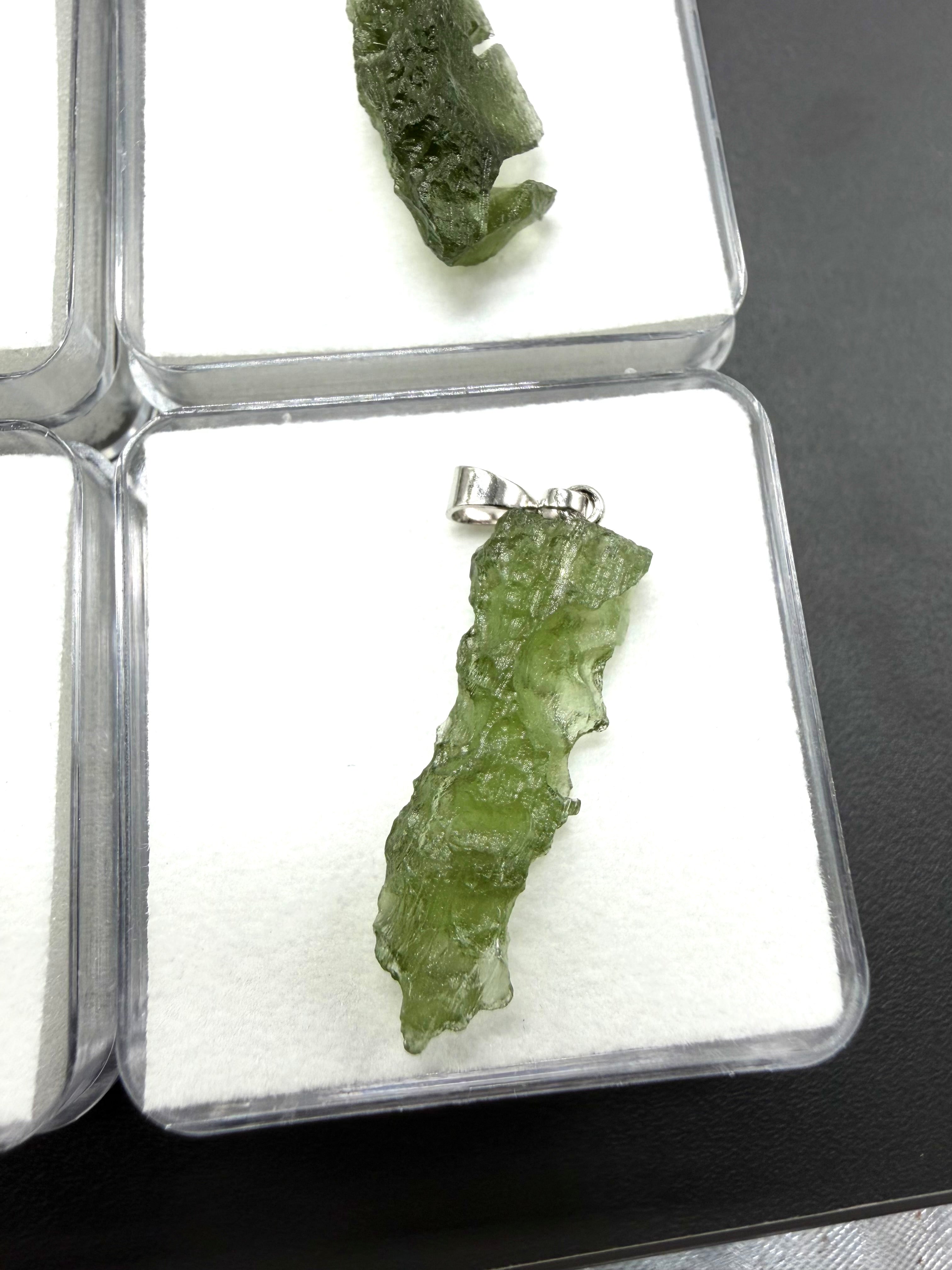 Moldavite pendant in a box – random piece - VK13